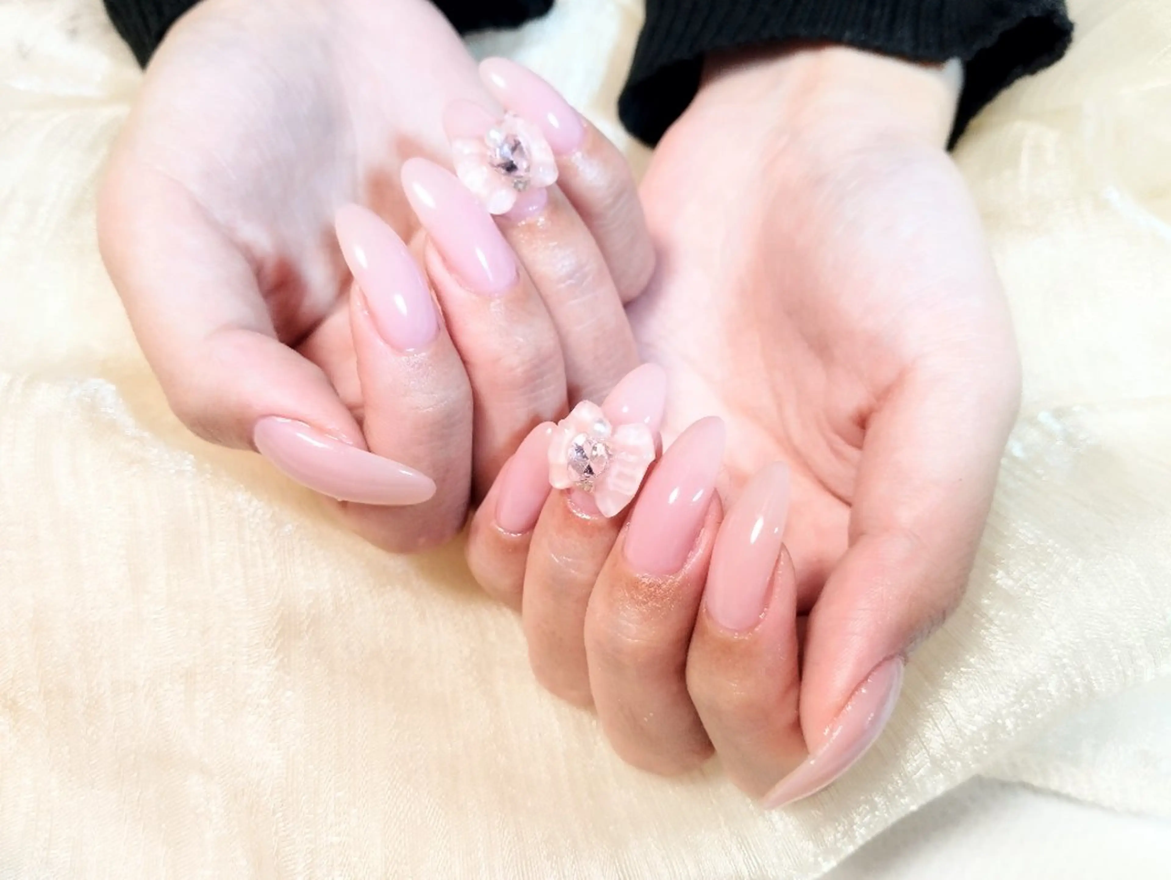 ネイル ワンカラーネイル ハンドネイル ハンドケア ＤI'A ネイルサロンのネイルデザイン