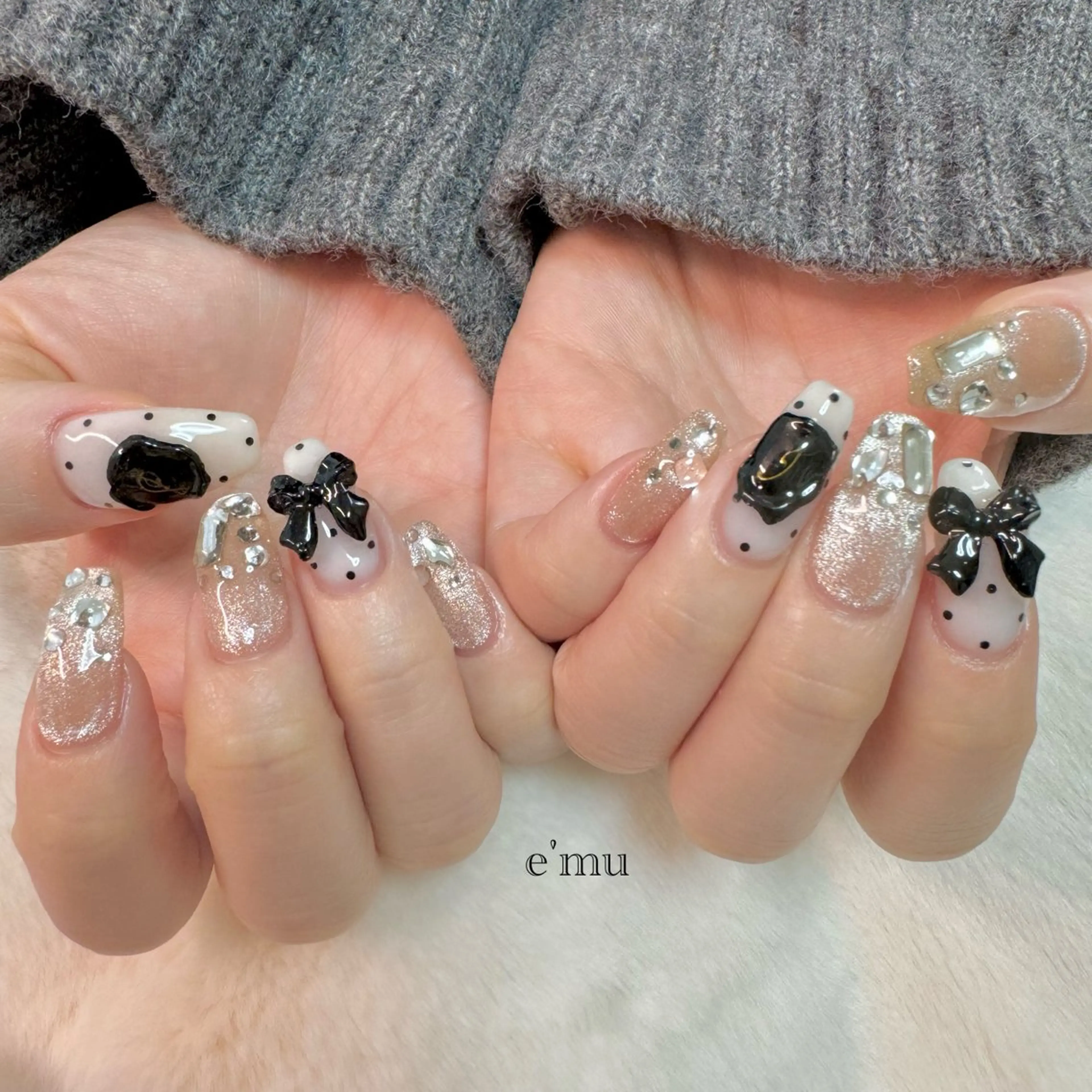 ネイル フレンチネイル ガーリー ハンドネイル nail salon e'mu💐のネイルデザイン