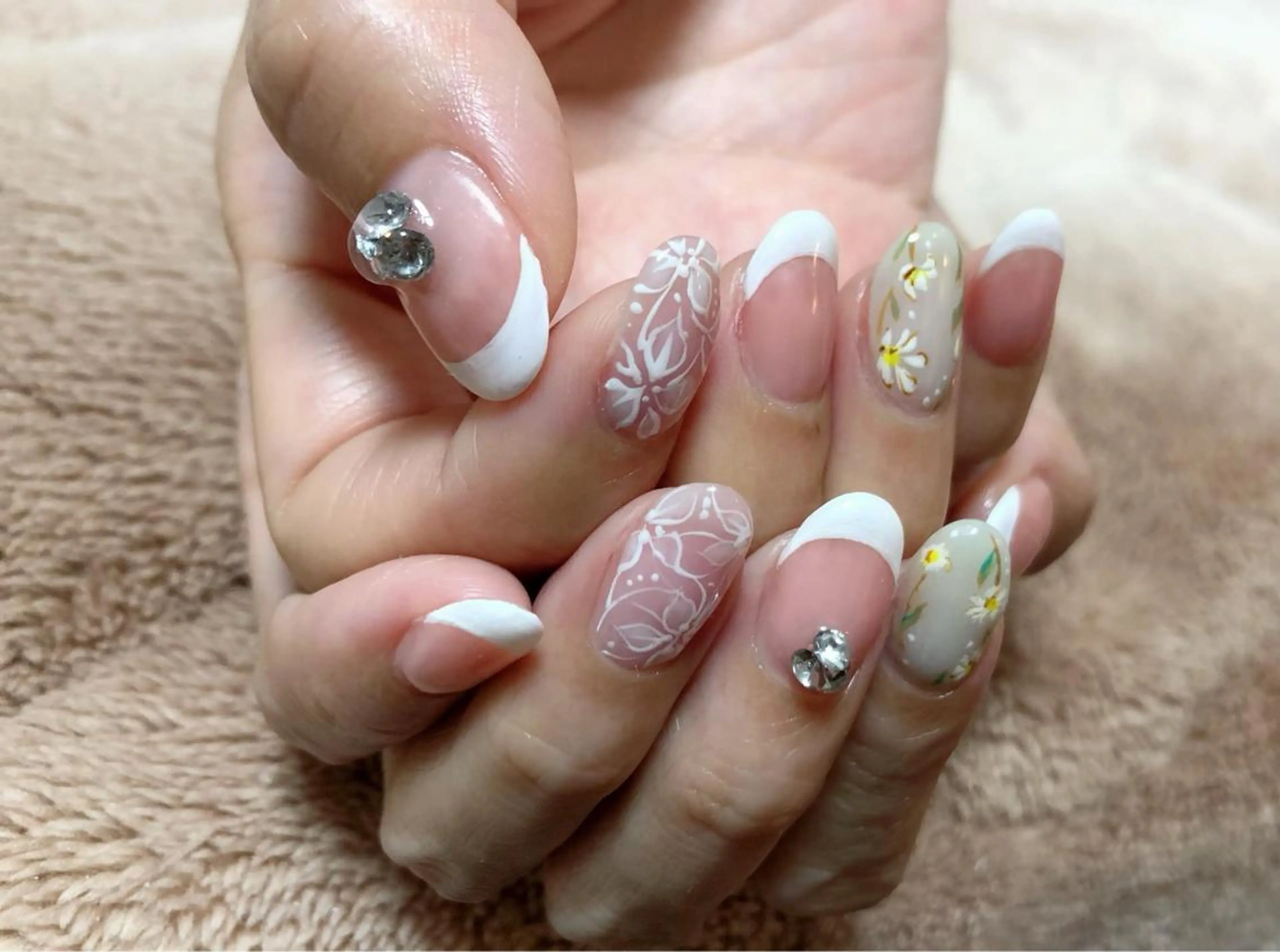 ネイル ハンドネイル t. yoshizawaのネイルデザイン