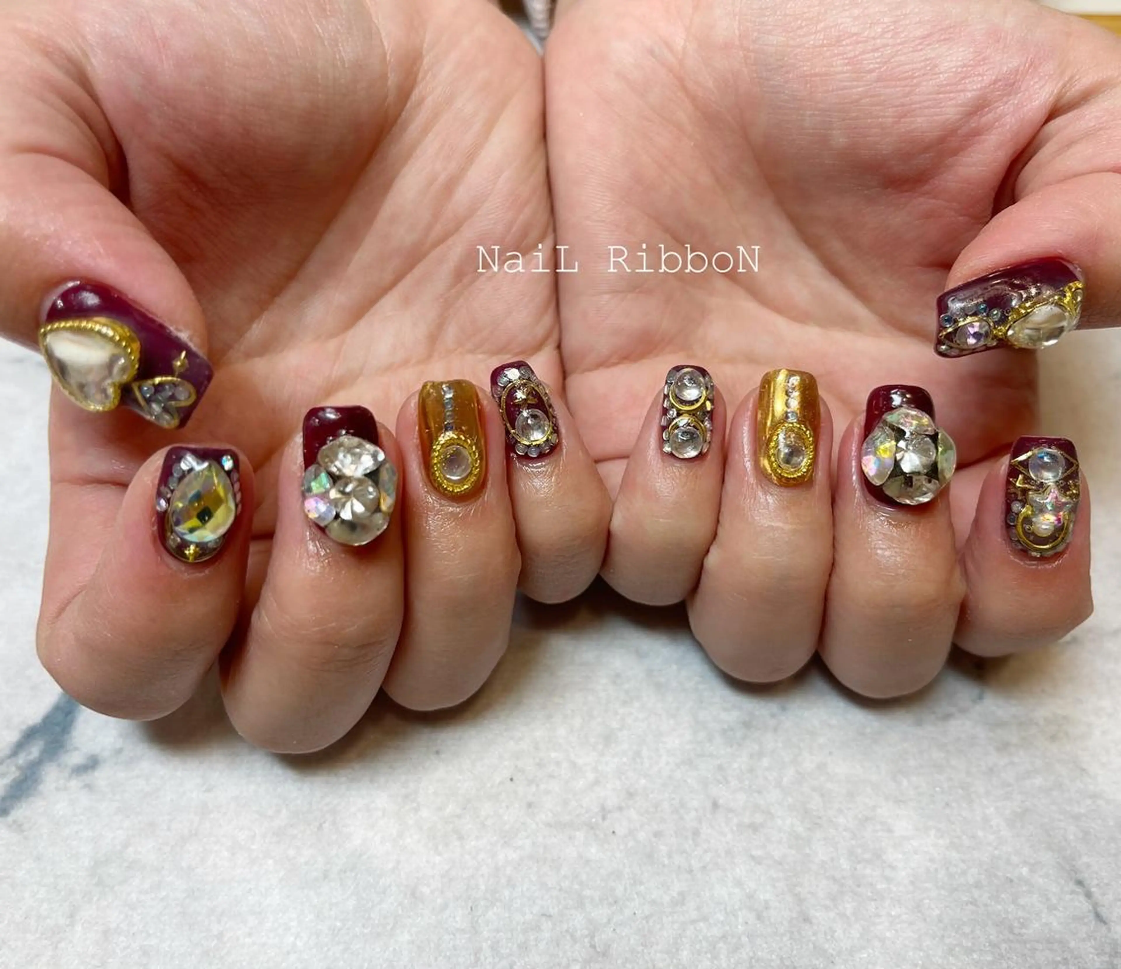 ネイル SWAMP nails所属・🎀ネイルサロン RIRI🎀のネイルデザイン