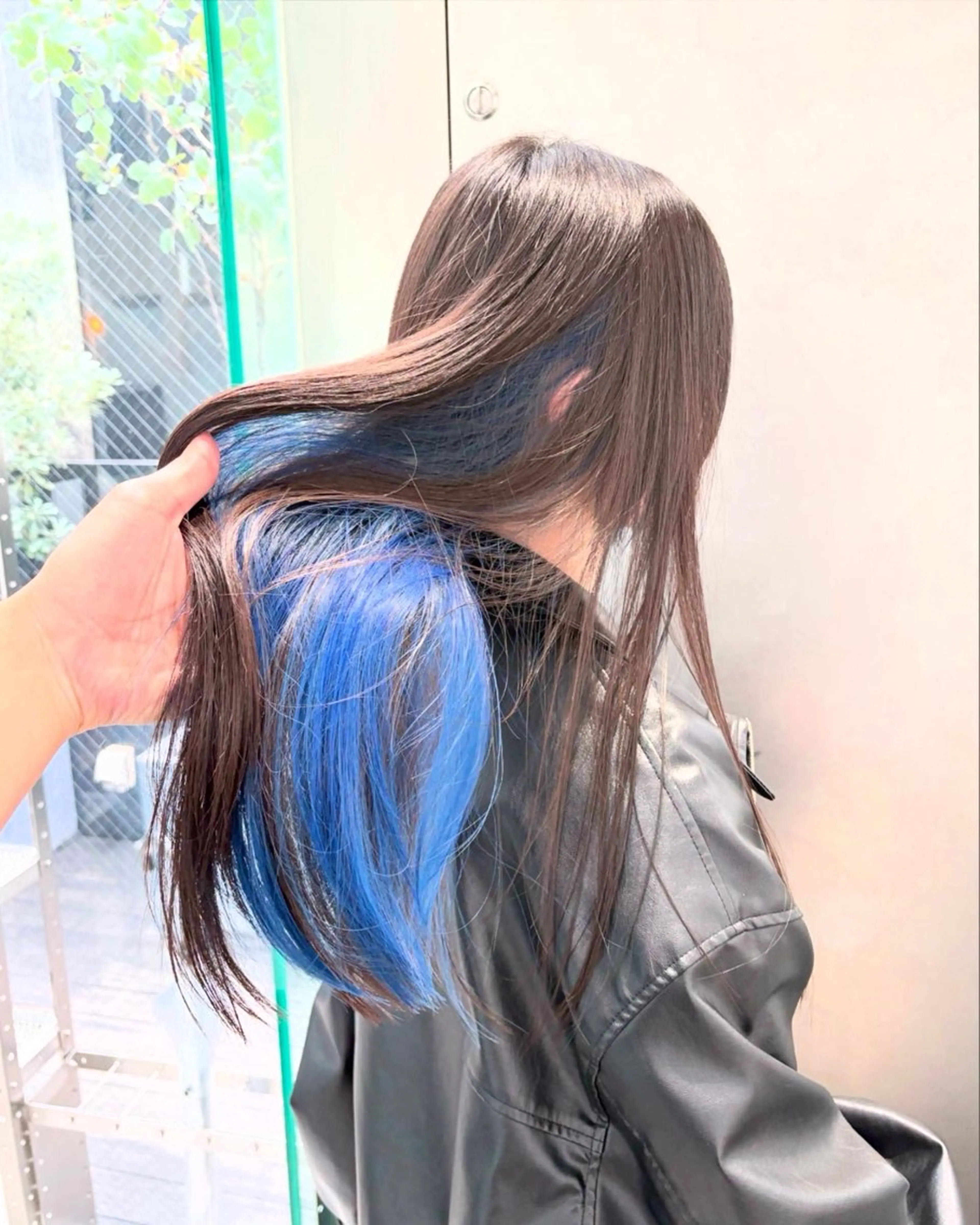 ロング カラー ブリーチ ブルーカラー ヘアカラー トリートメント インナーカラー/天神 ブリーチ/吉田のヘアスタイル