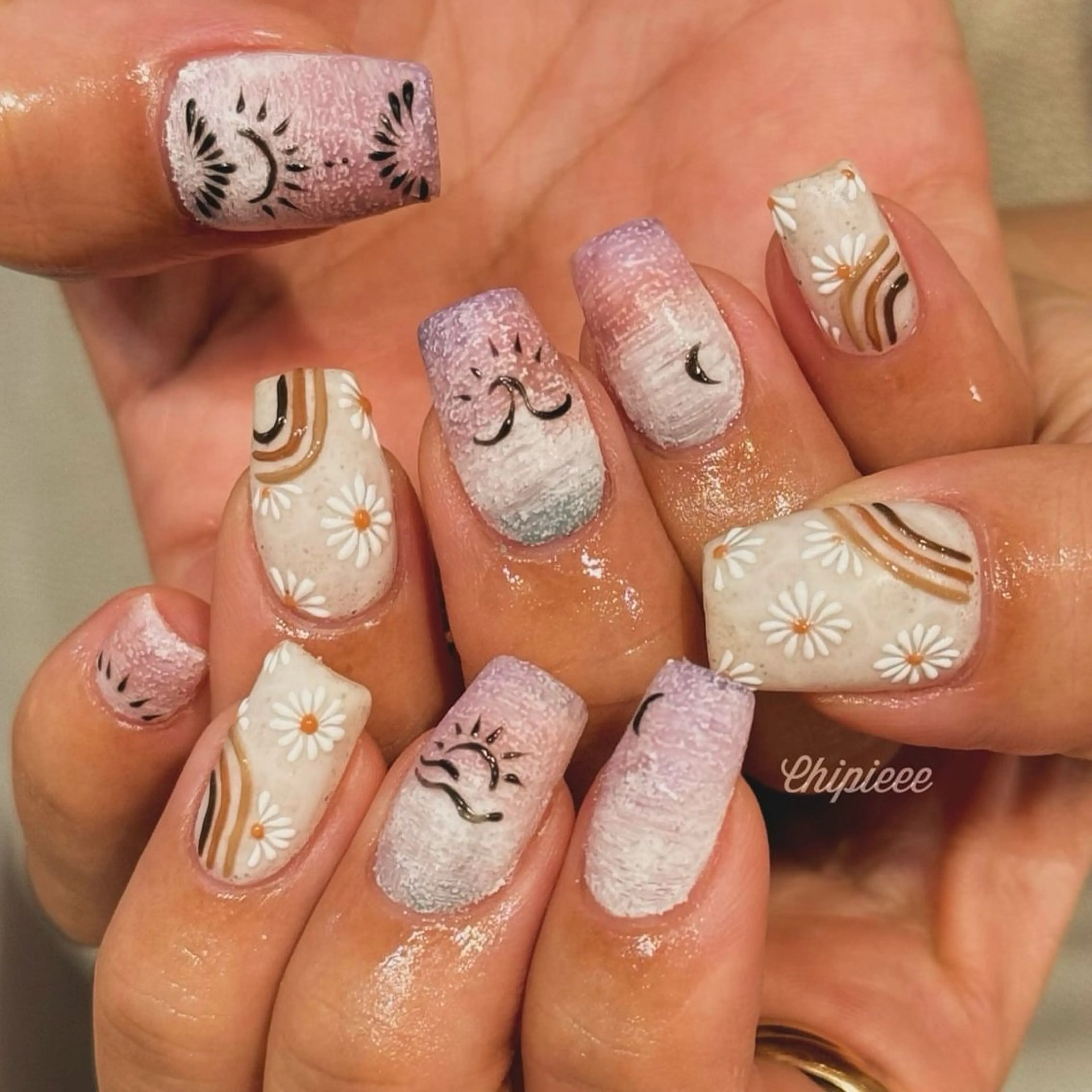 ネイル ハンドネイル Chipieee Ikukoのネイルデザイン