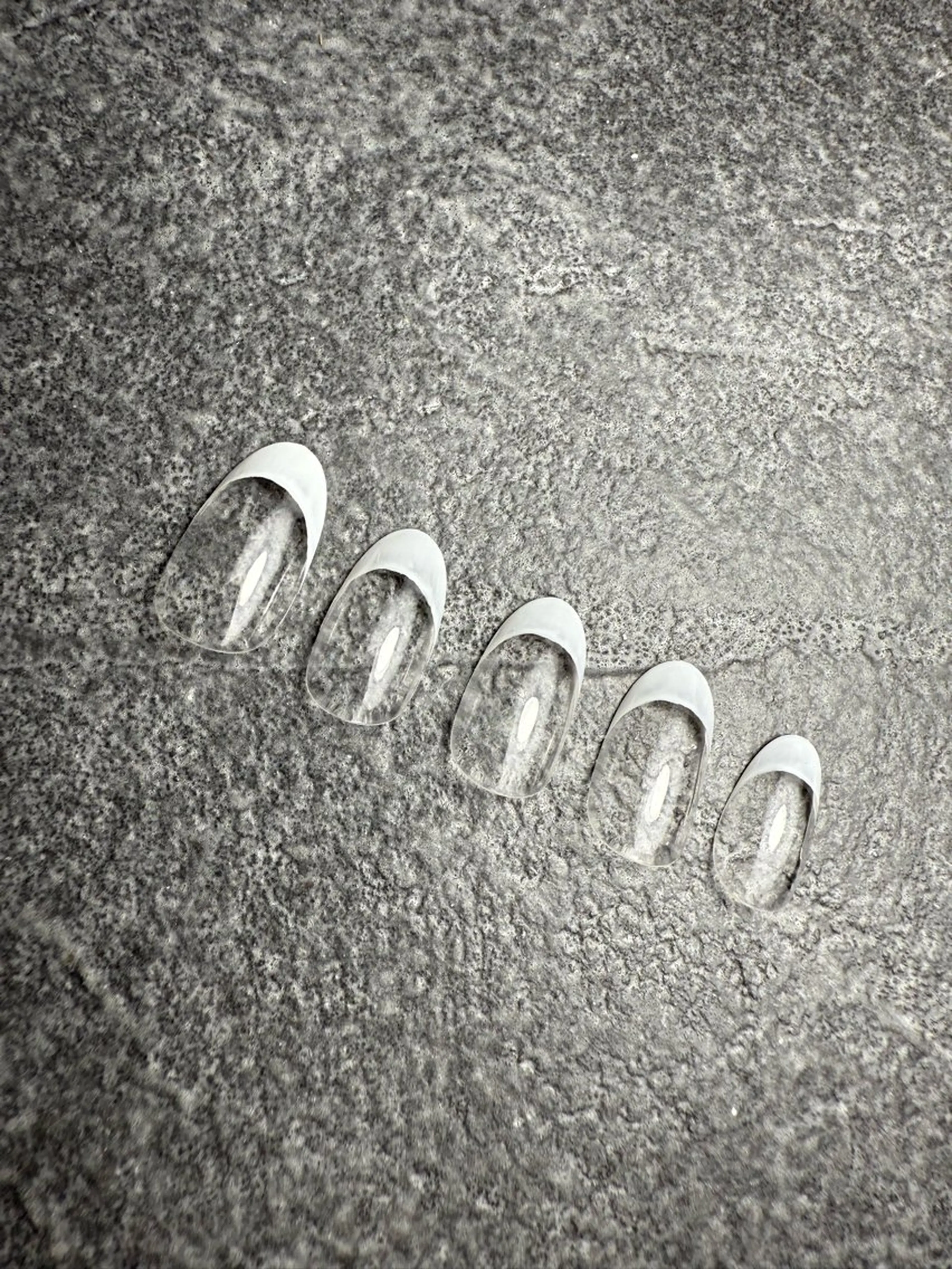 ネイル フレンチネイル 829 Yuiのネイルデザイン