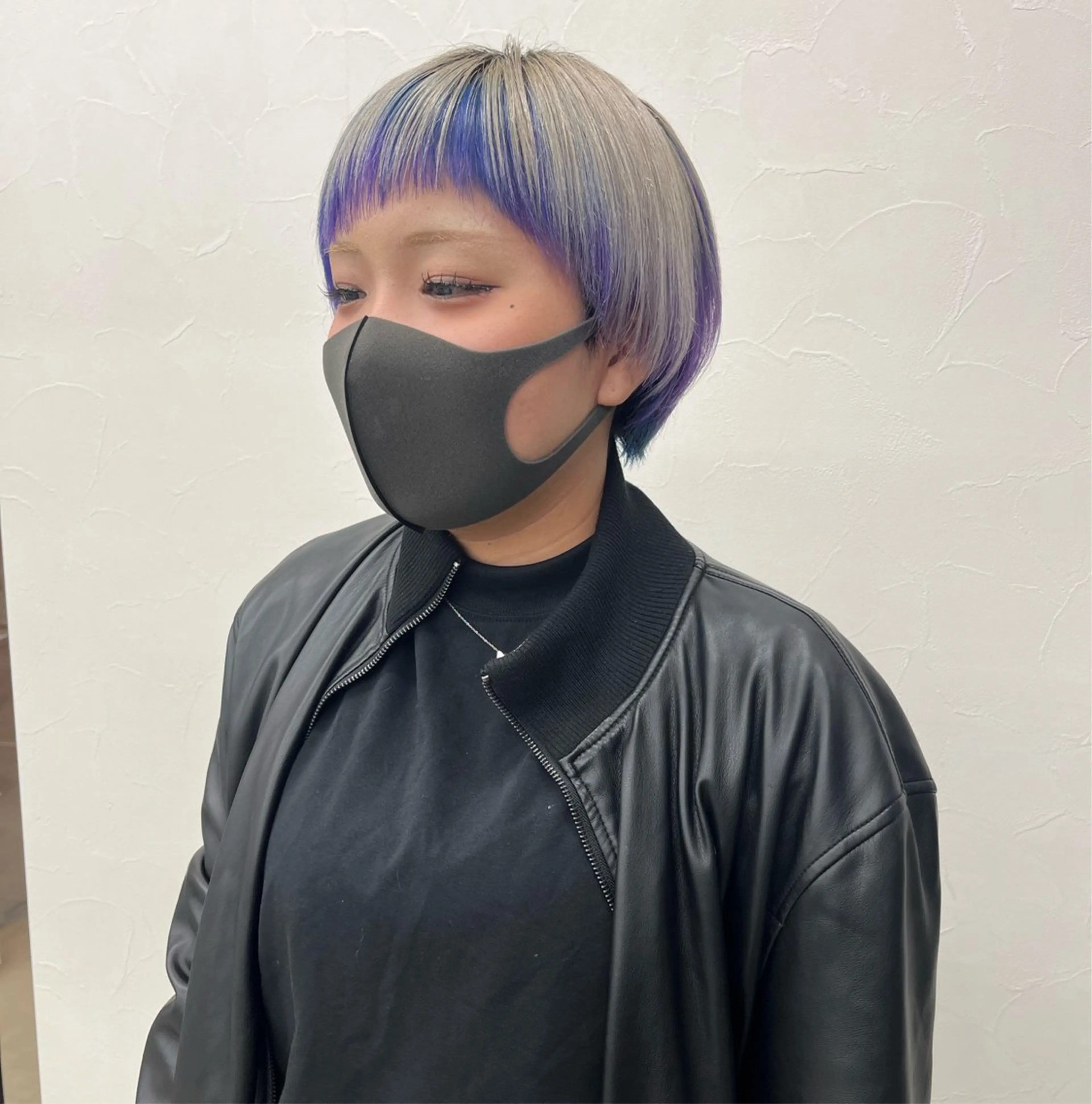 ショート カラー 丸みショート ブリーチ ブリーチなしカラー ボブ レイヤーカット カット ヘアカラー トリートメント 初めてのショート お任せください✂️のヘアスタイル