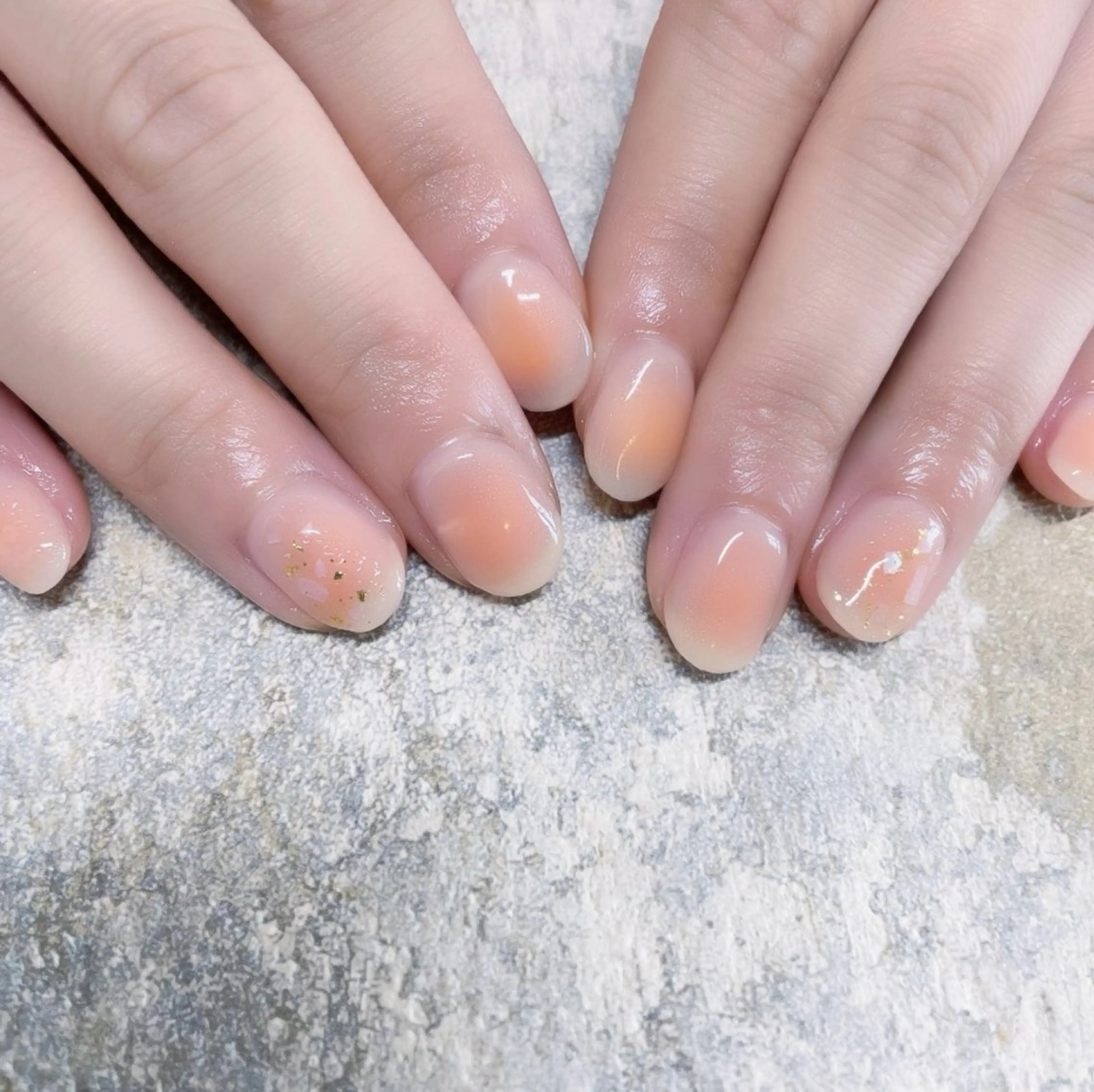 ネイル チークネイル オレンジ ハンドネイル ricco risaiaのネイルデザイン