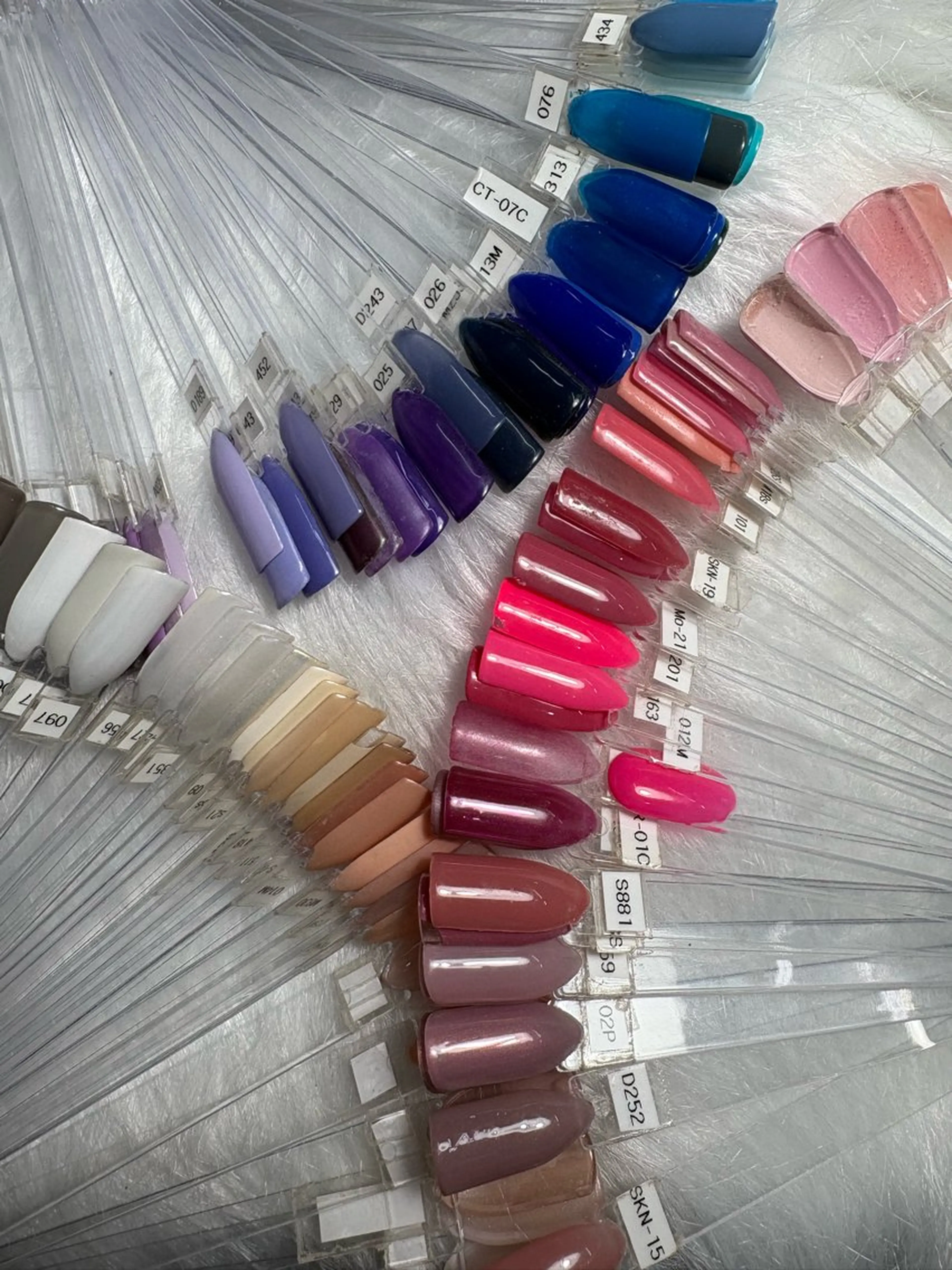 ネイル tipsy+ rinoのネイルデザイン