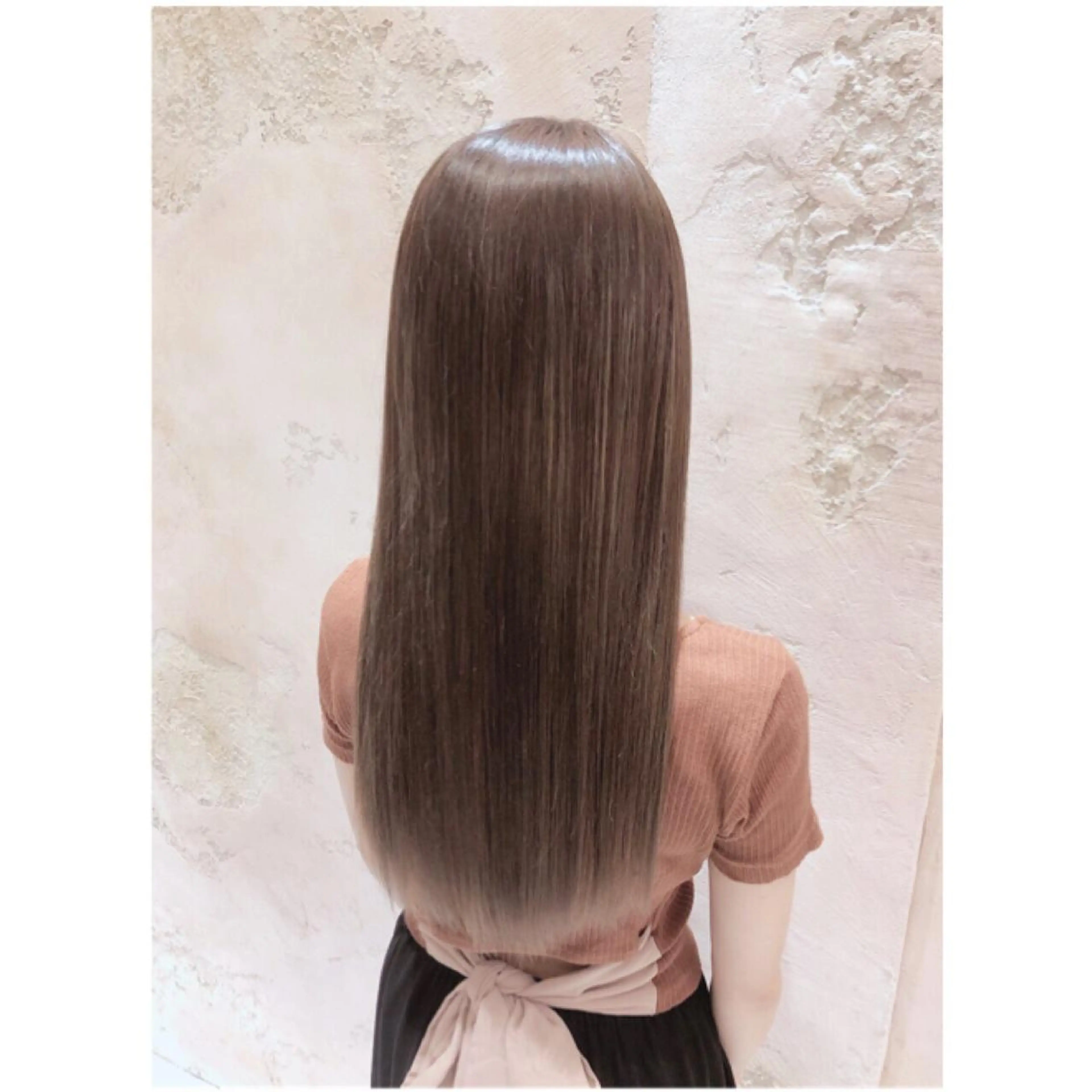 セミロング トリートメント 代表山口ひな 髪質改善のプロのヘアスタイル