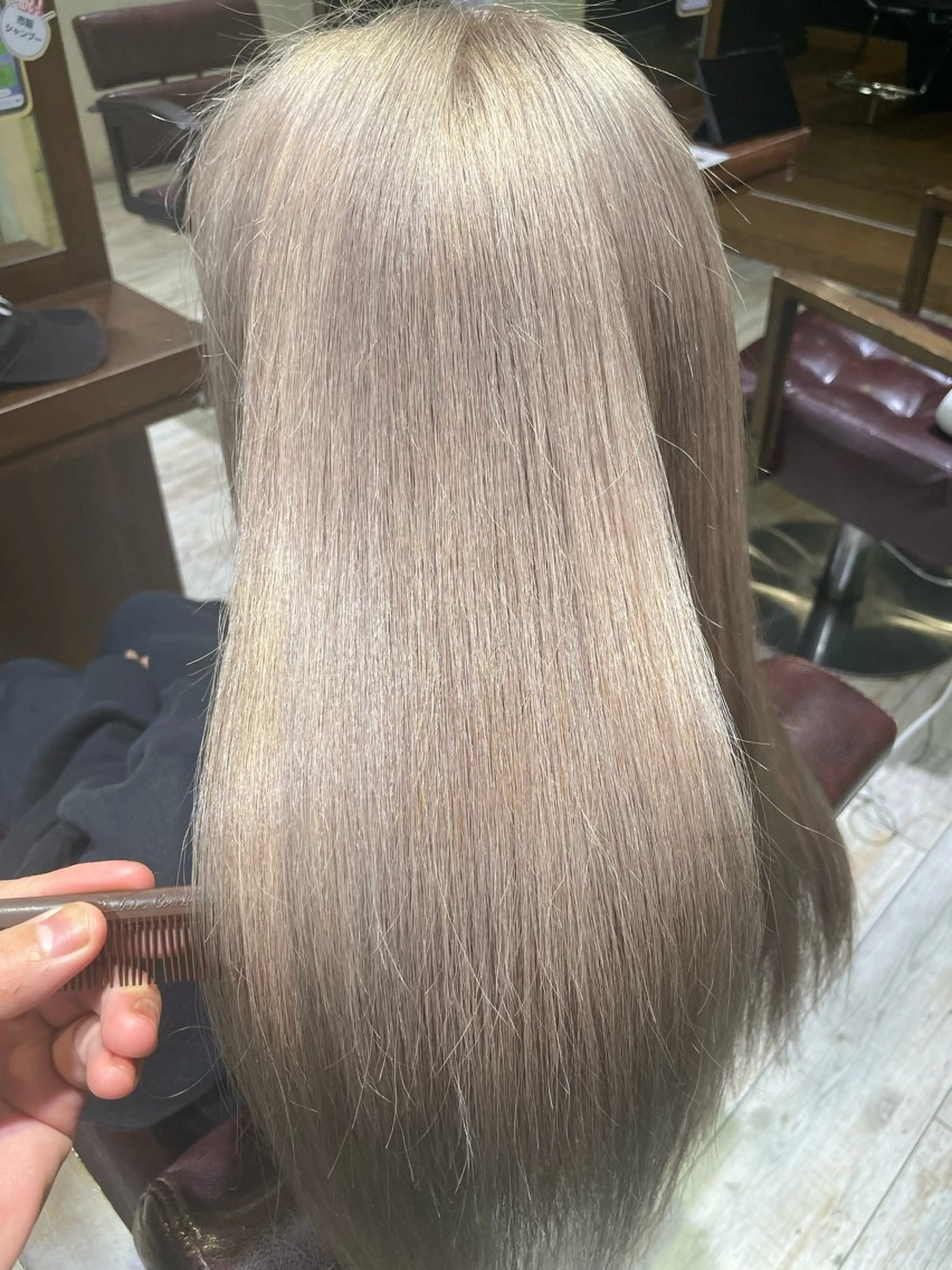 セミロング 髪質改善 SHEER. 大阪梅田所属・髪質改善/ 梅田中崎町/宮里のヘアスタイル