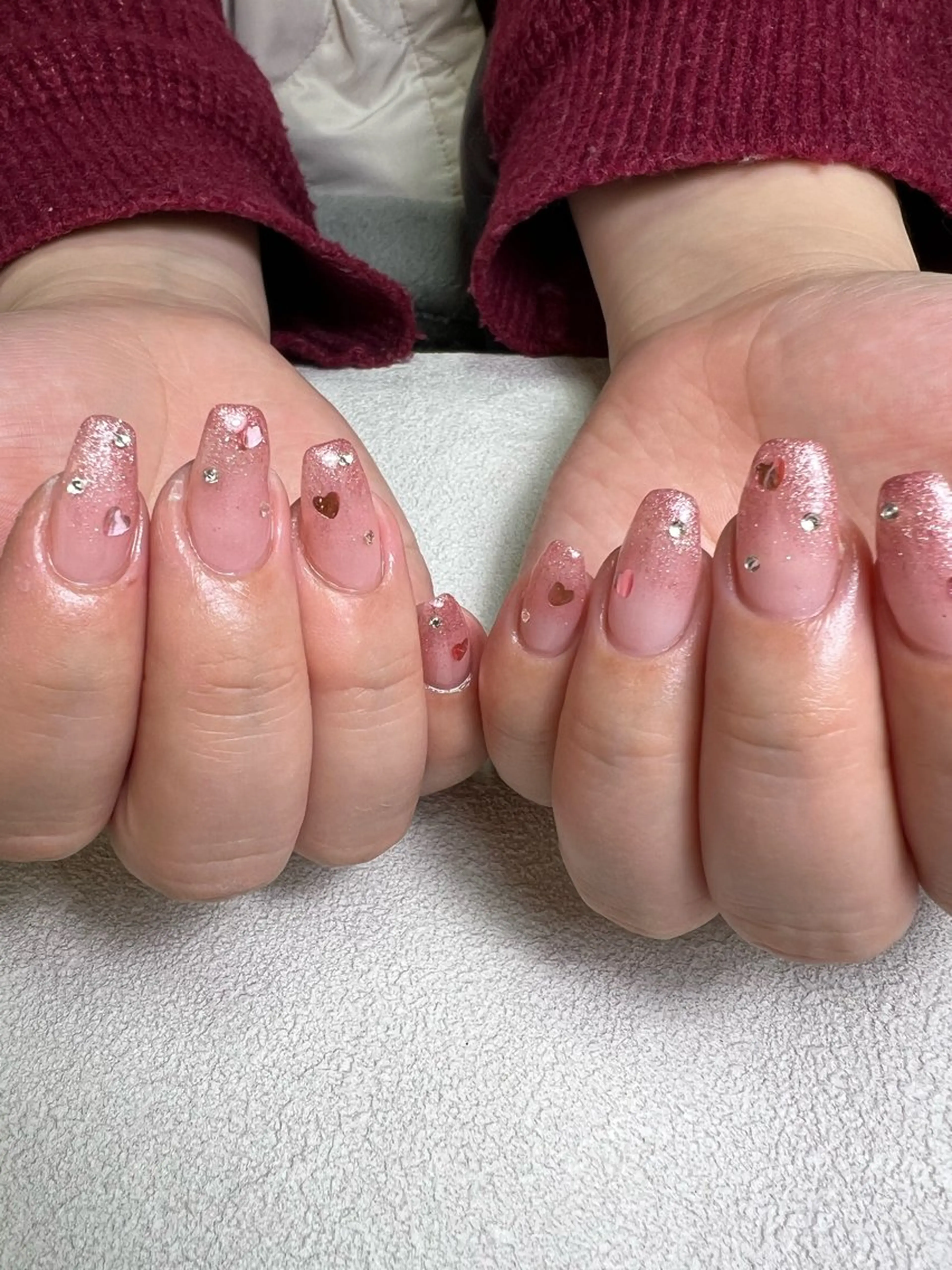 ネイル ハート ストーンネイル private salon Lem.所属・Lem. Sayaのネイルデザイン