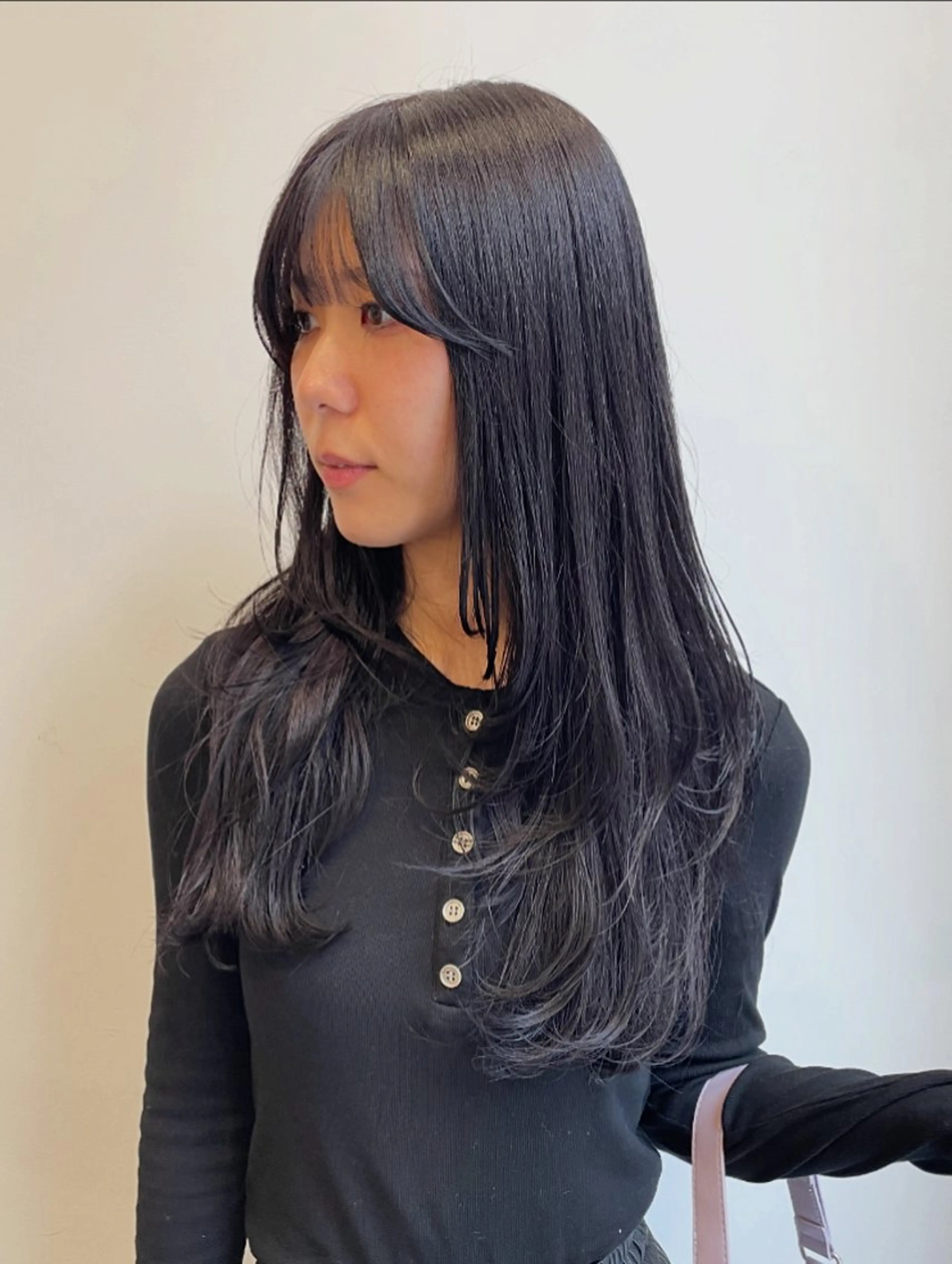 ロング カラー バイオレットカラー キルンサンピアン所属・ナチュラルカラー 児玉優香のヘアスタイル