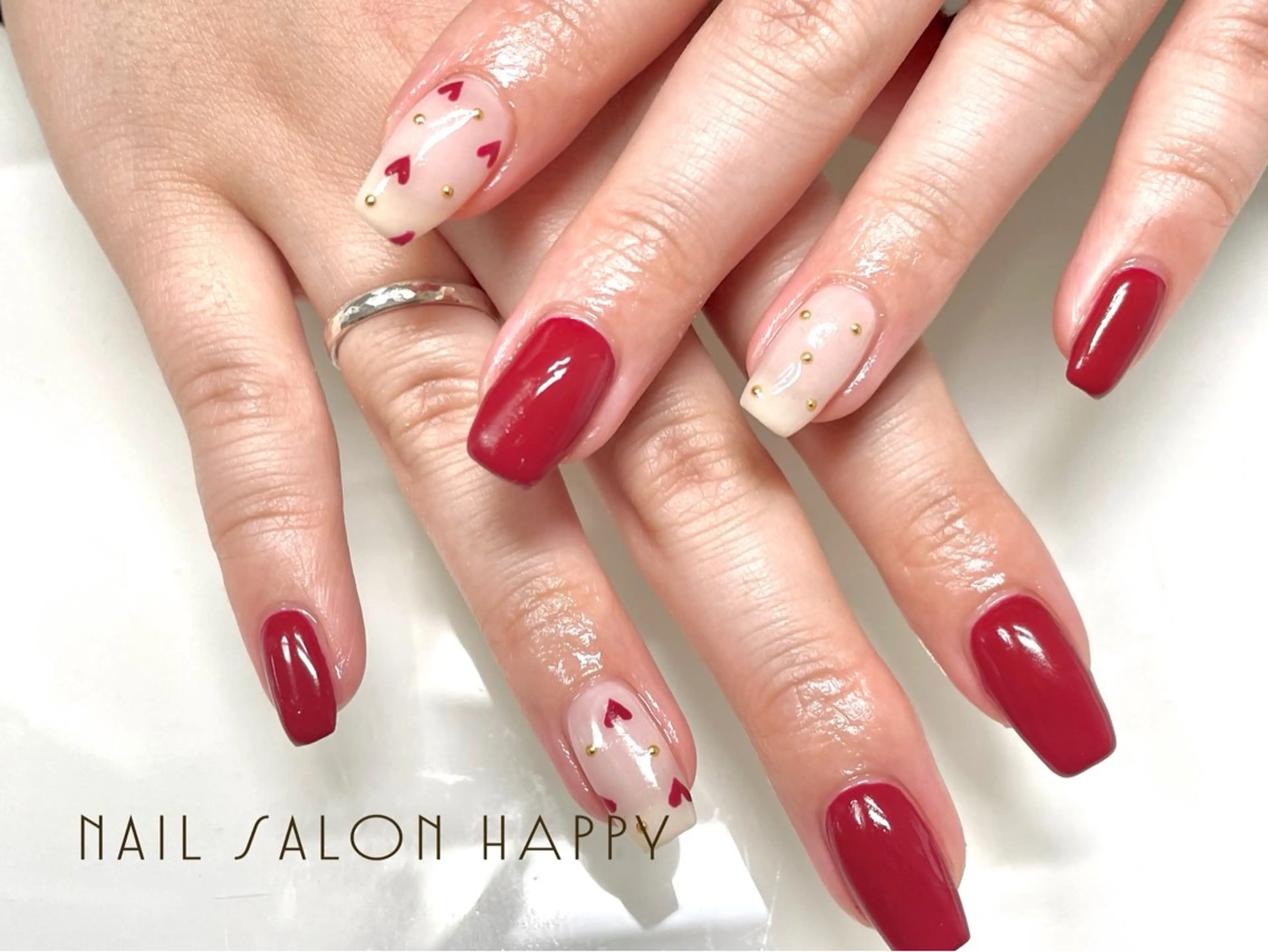 ネイル n. SAITOUのネイルデザイン