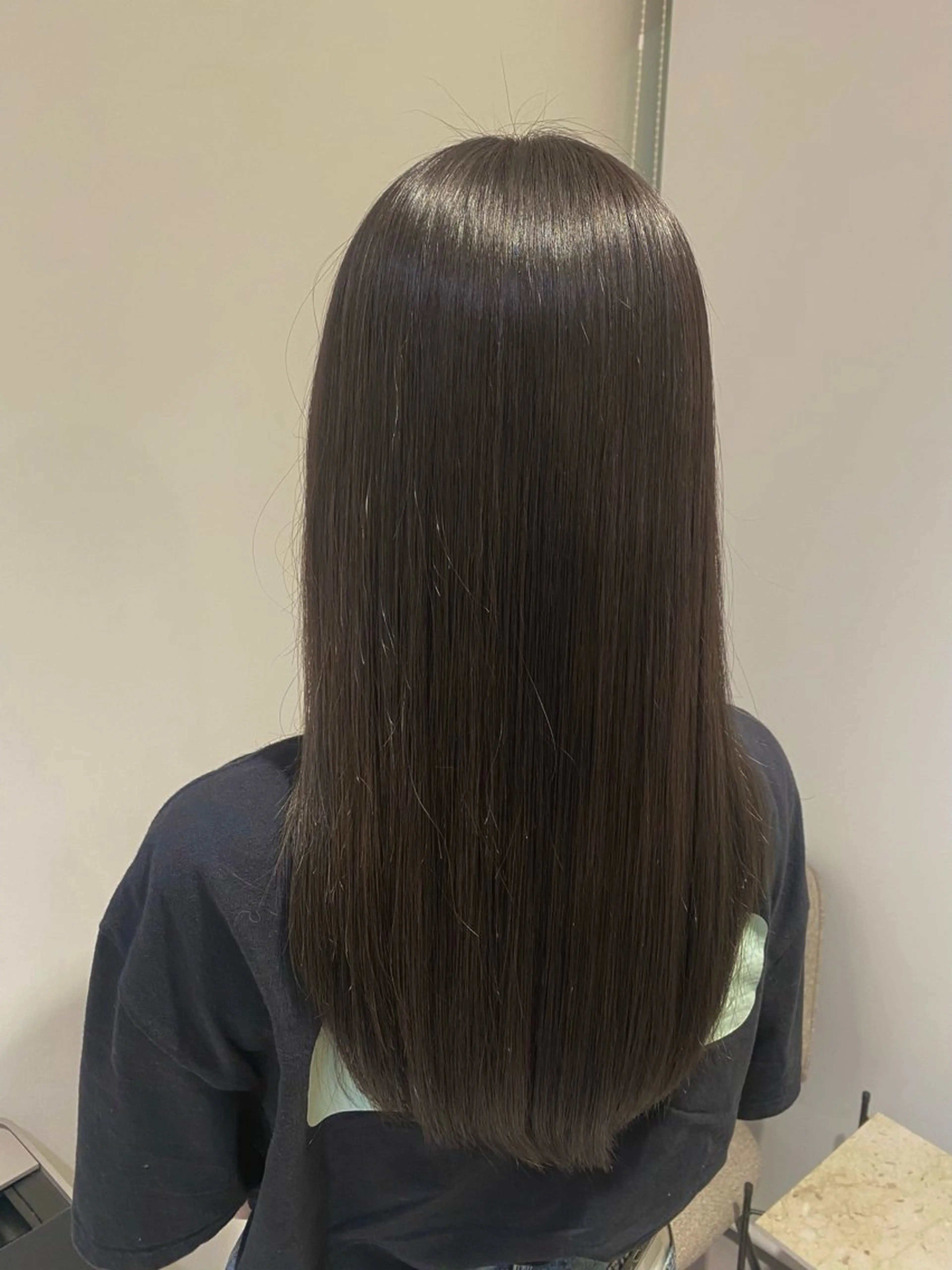 ロング カラー 鈴木 りやのヘアスタイル