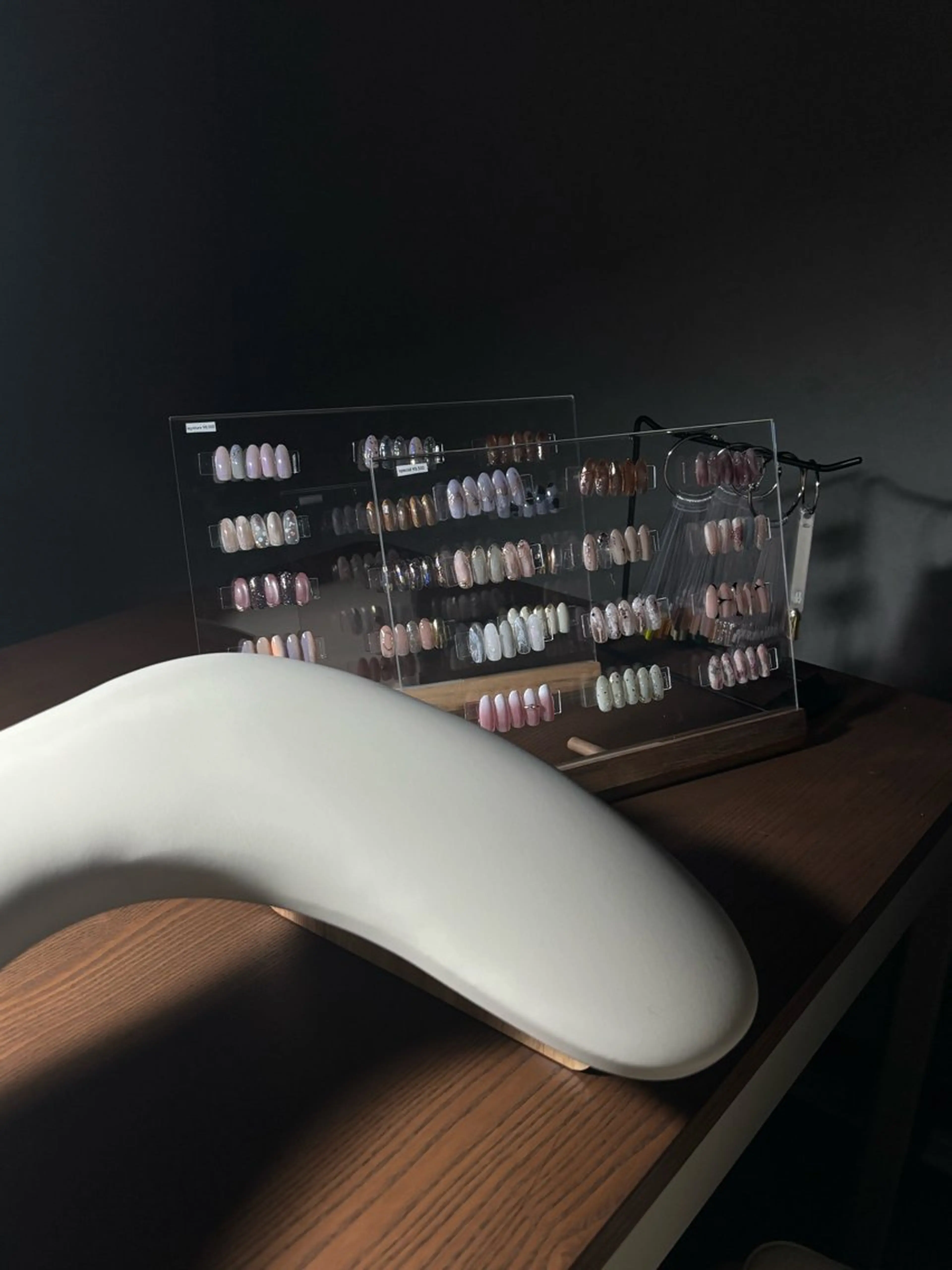 ネイル nail atelier the knot所属・the knot .のネイルデザイン