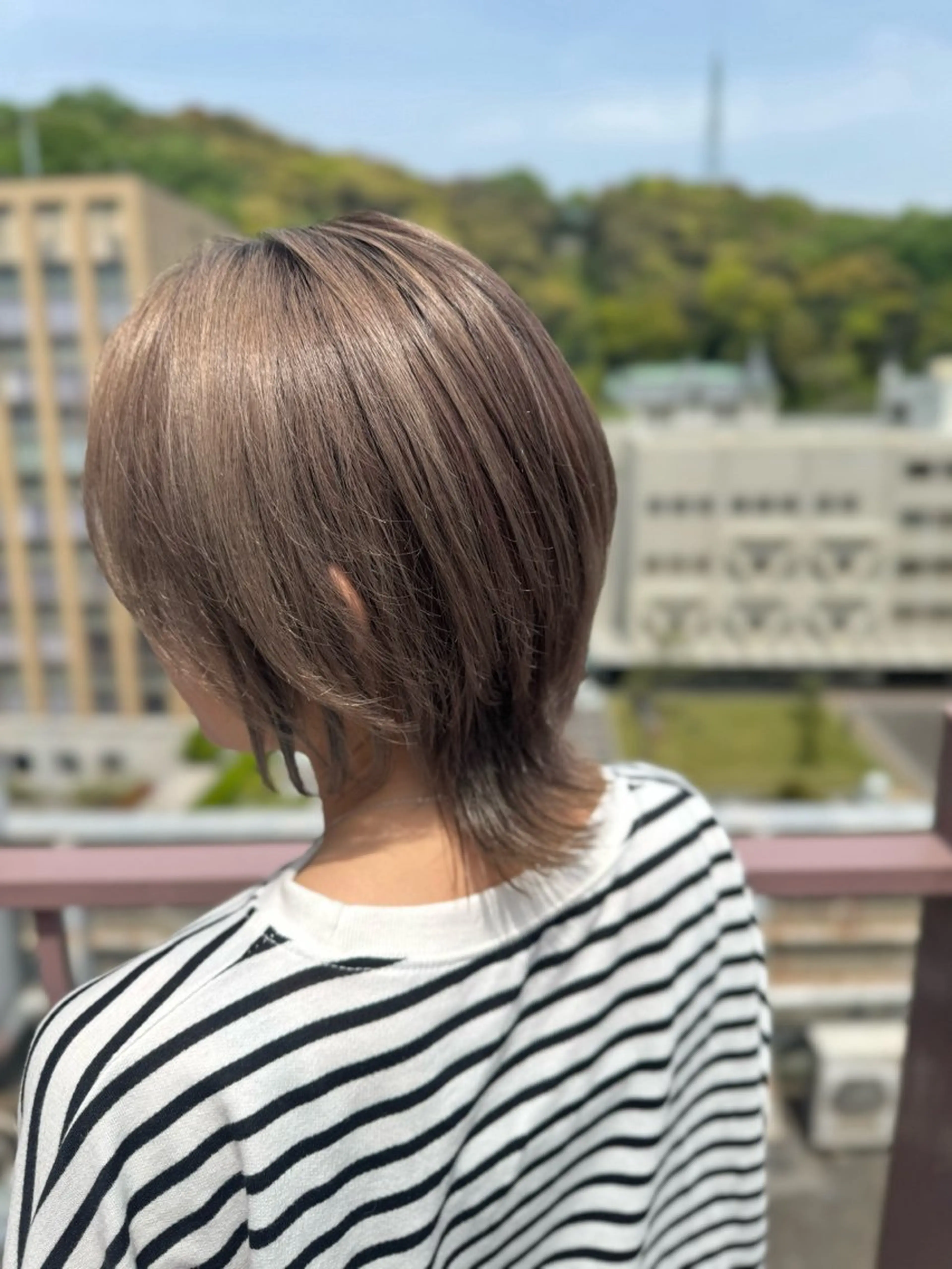 ミディアム カラー グレージュ ヘアカラー Viage （ビアージュ）のヘアスタイル