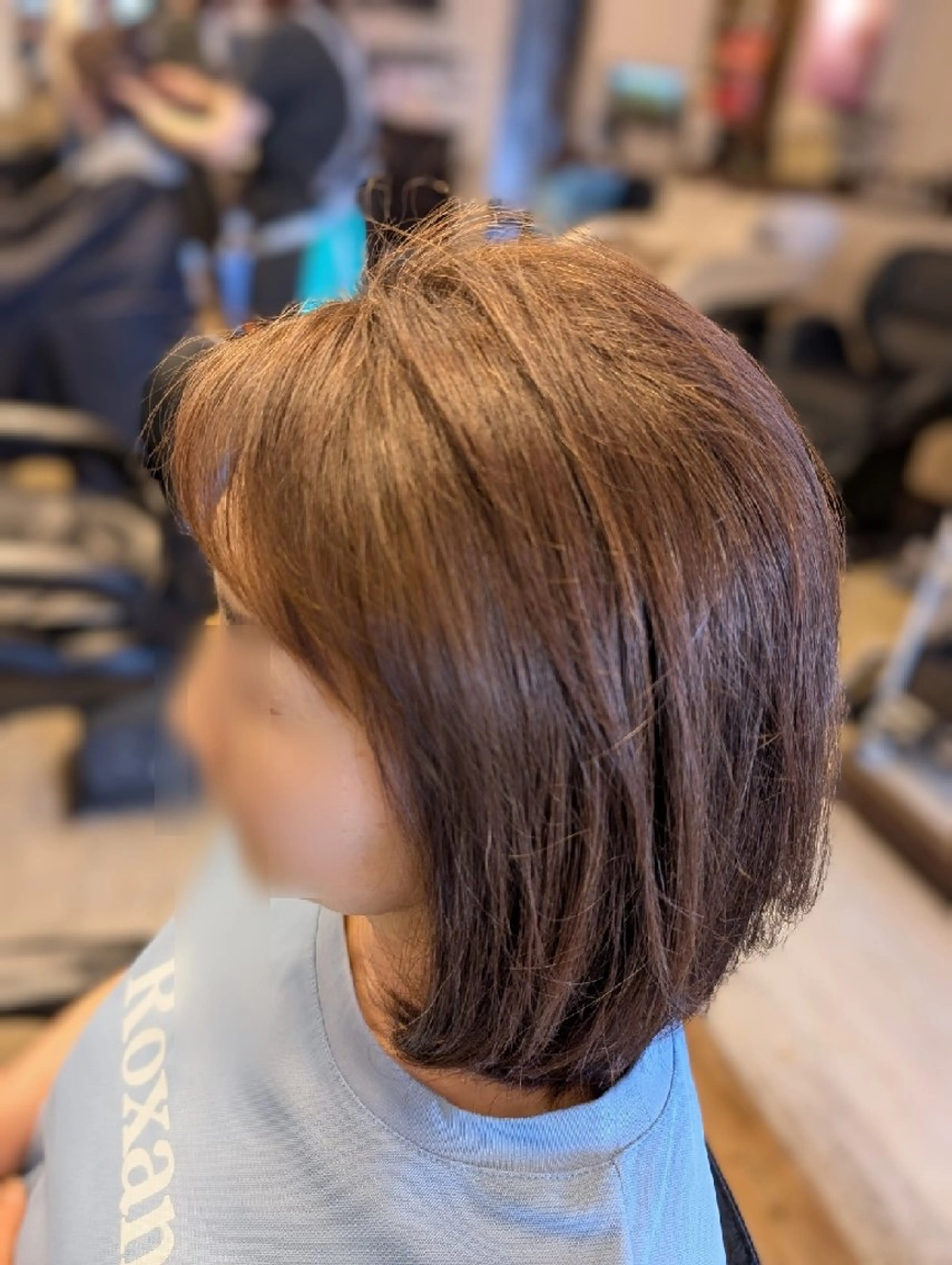 【顔周りに汗をかきやすい人オススメ❣️】フロント縮毛矯正＋フロントカットの写真