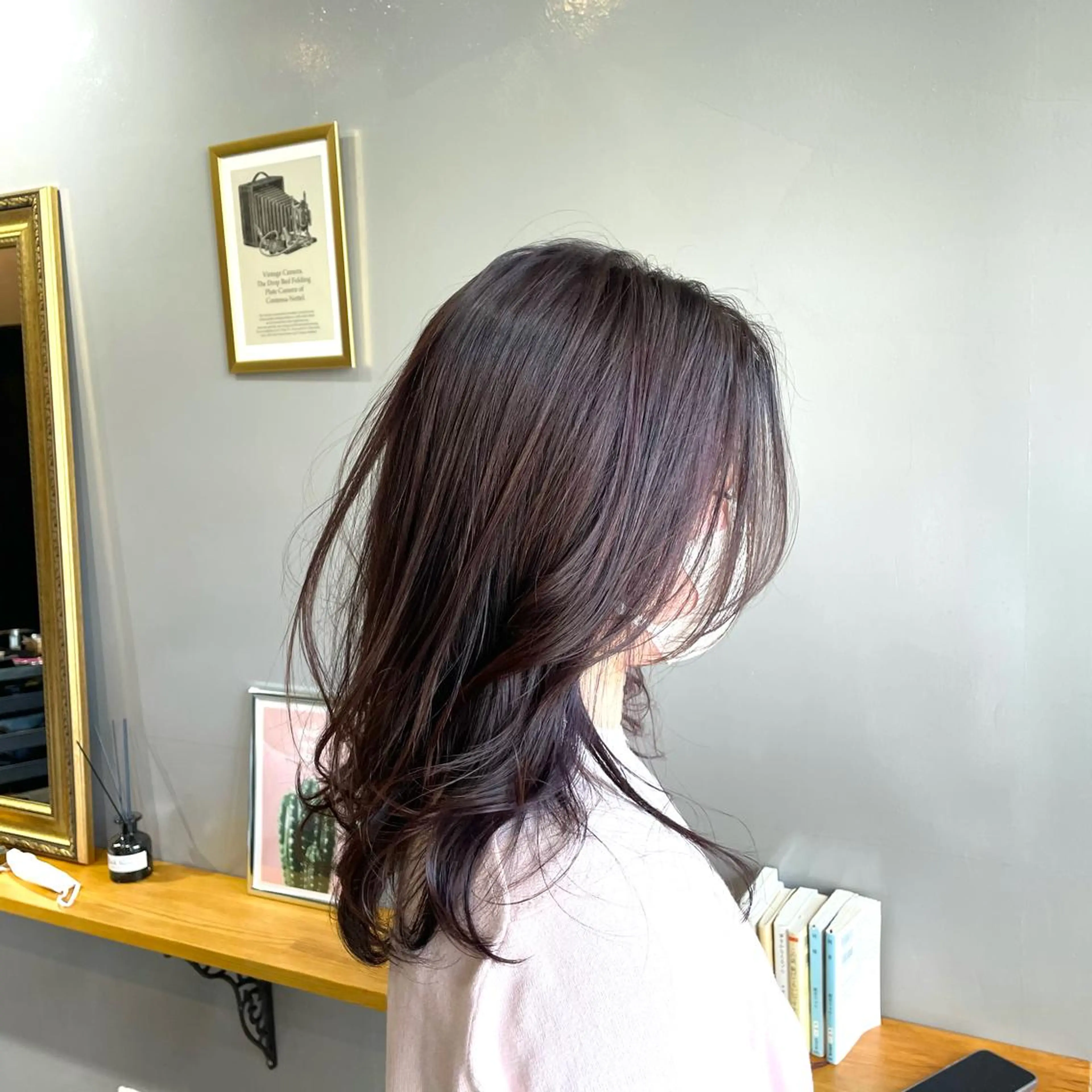 セミロング 渡辺俊介 暗髪カラー /美髪矯正/髪質改善のヘアスタイル