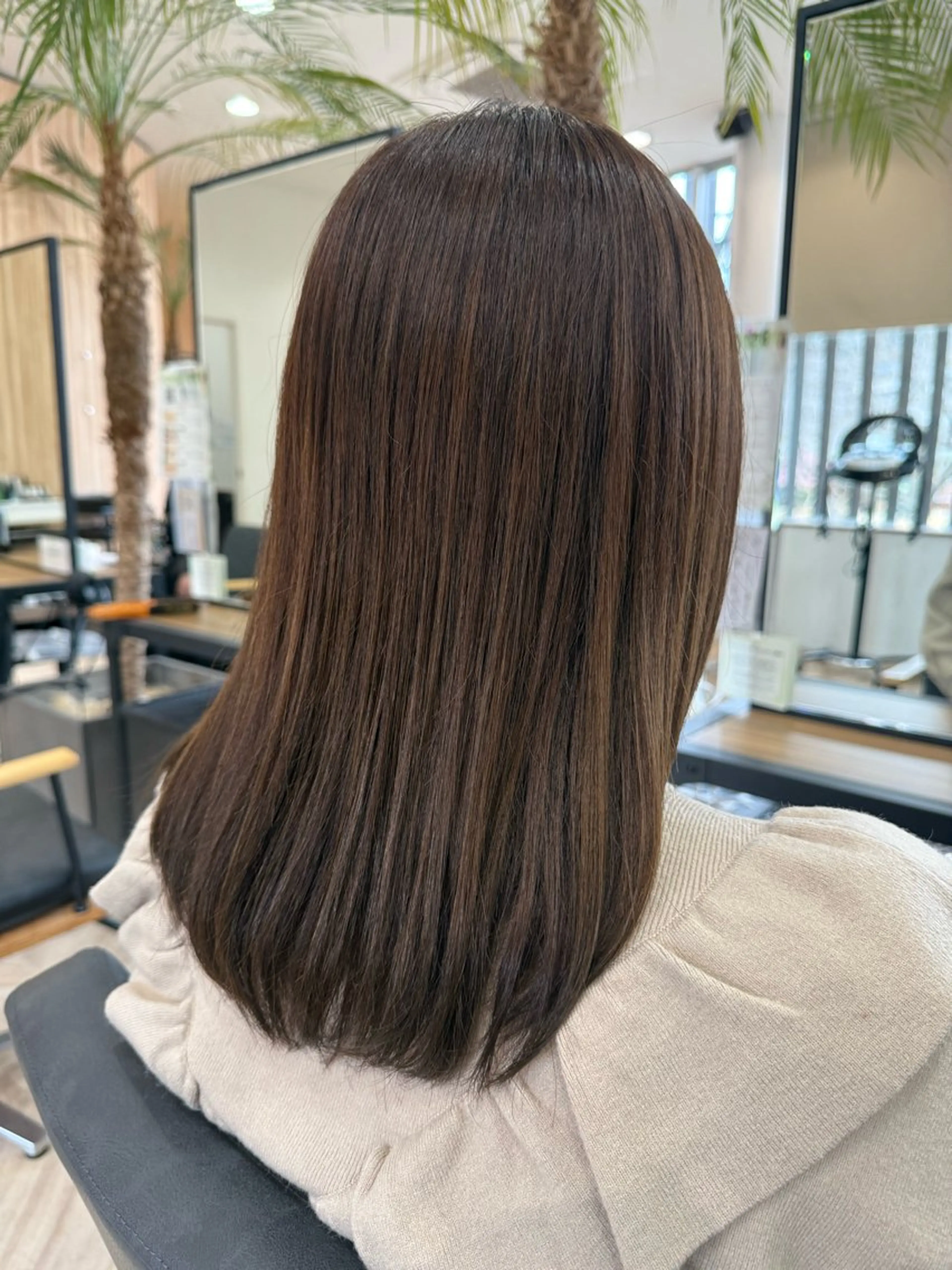 セミロング disco hair AVEDA所属・中島 姫翠のヘアスタイル