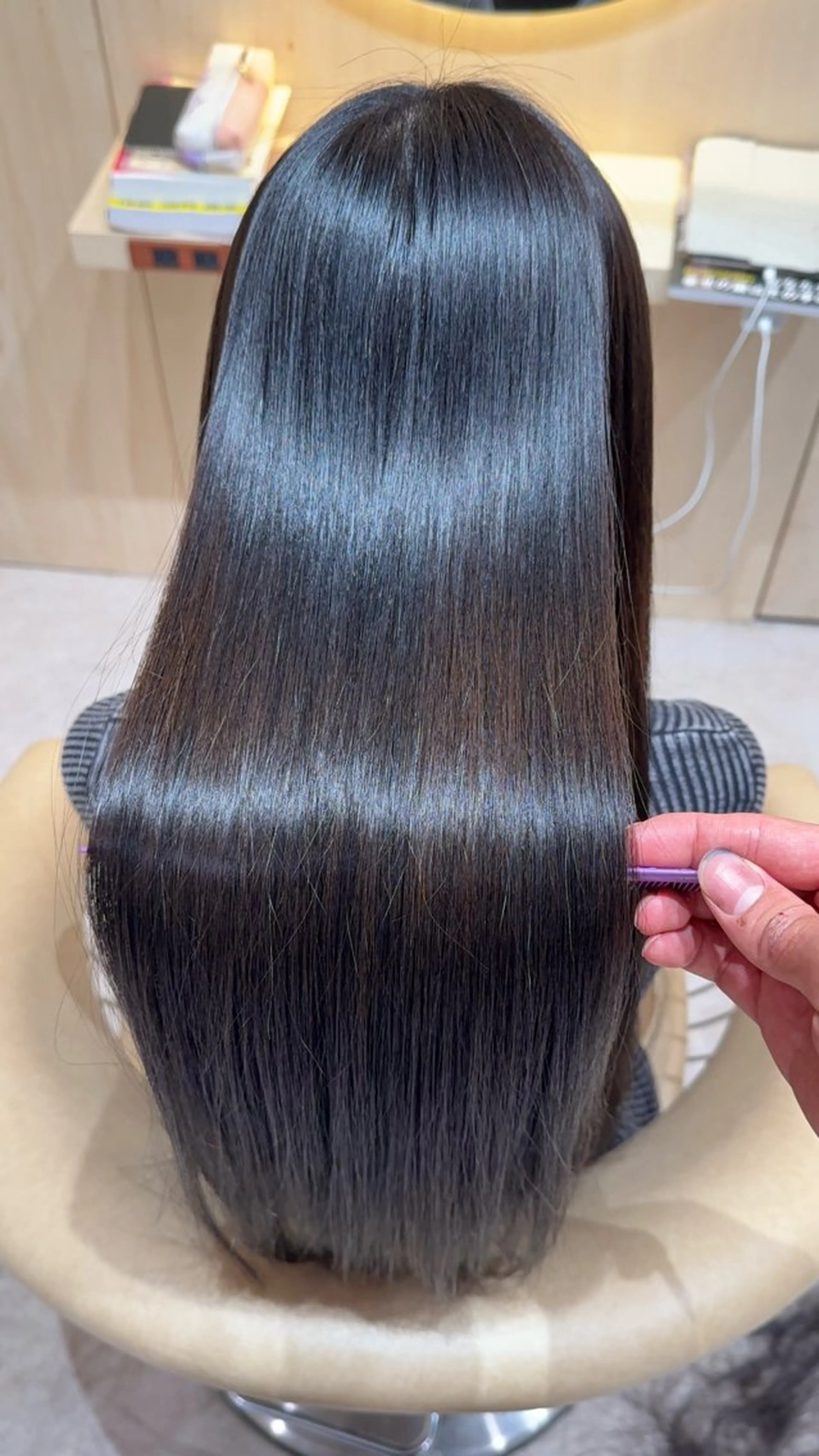 ロング カラー カット ヘアカラー 縮毛矯正 レイヤー❣️縮毛矯正 川村利幸のヘアスタイル