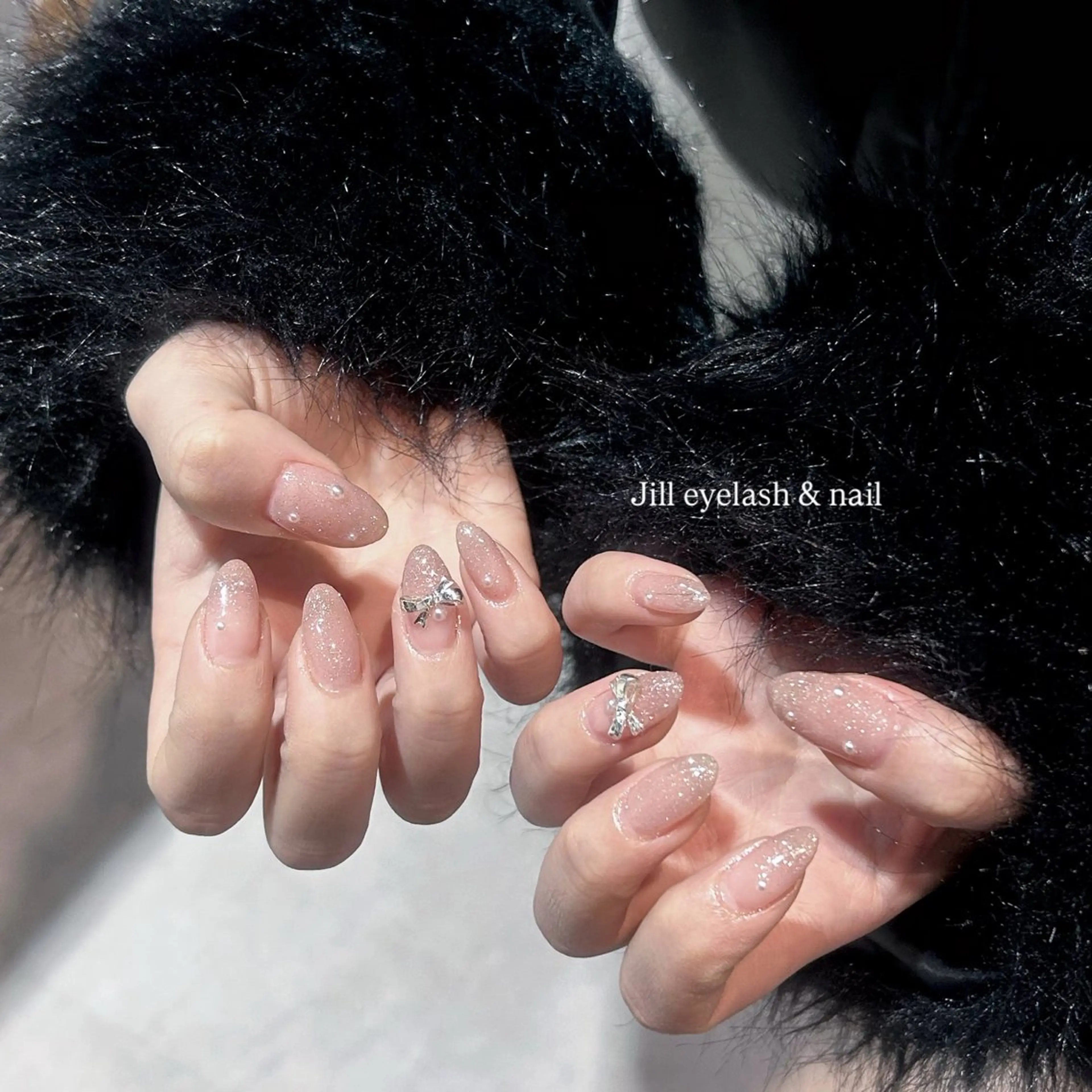 ネイル ハンドネイル ami 𝜗𝜚˚⋆のネイルデザイン