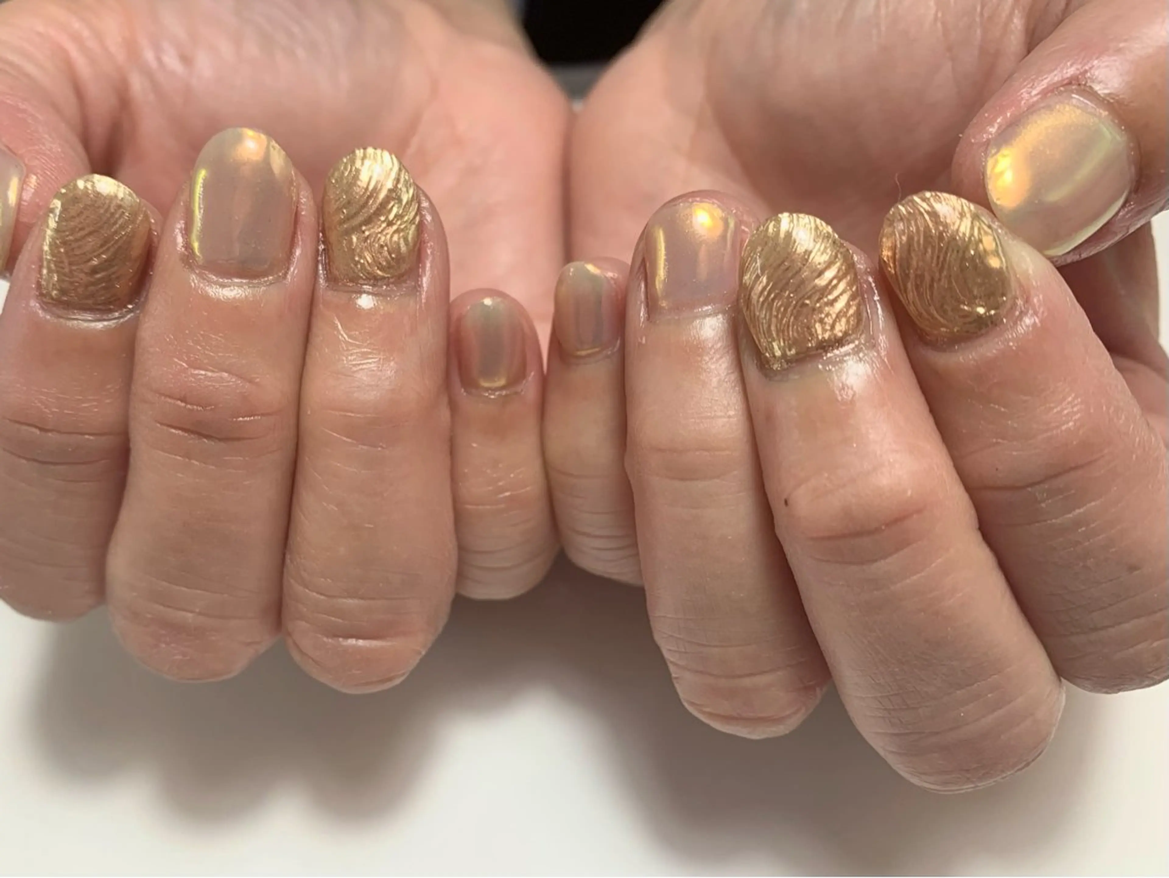 ネイル ミラーネイル is.nail 🌷sonokoのネイルデザイン