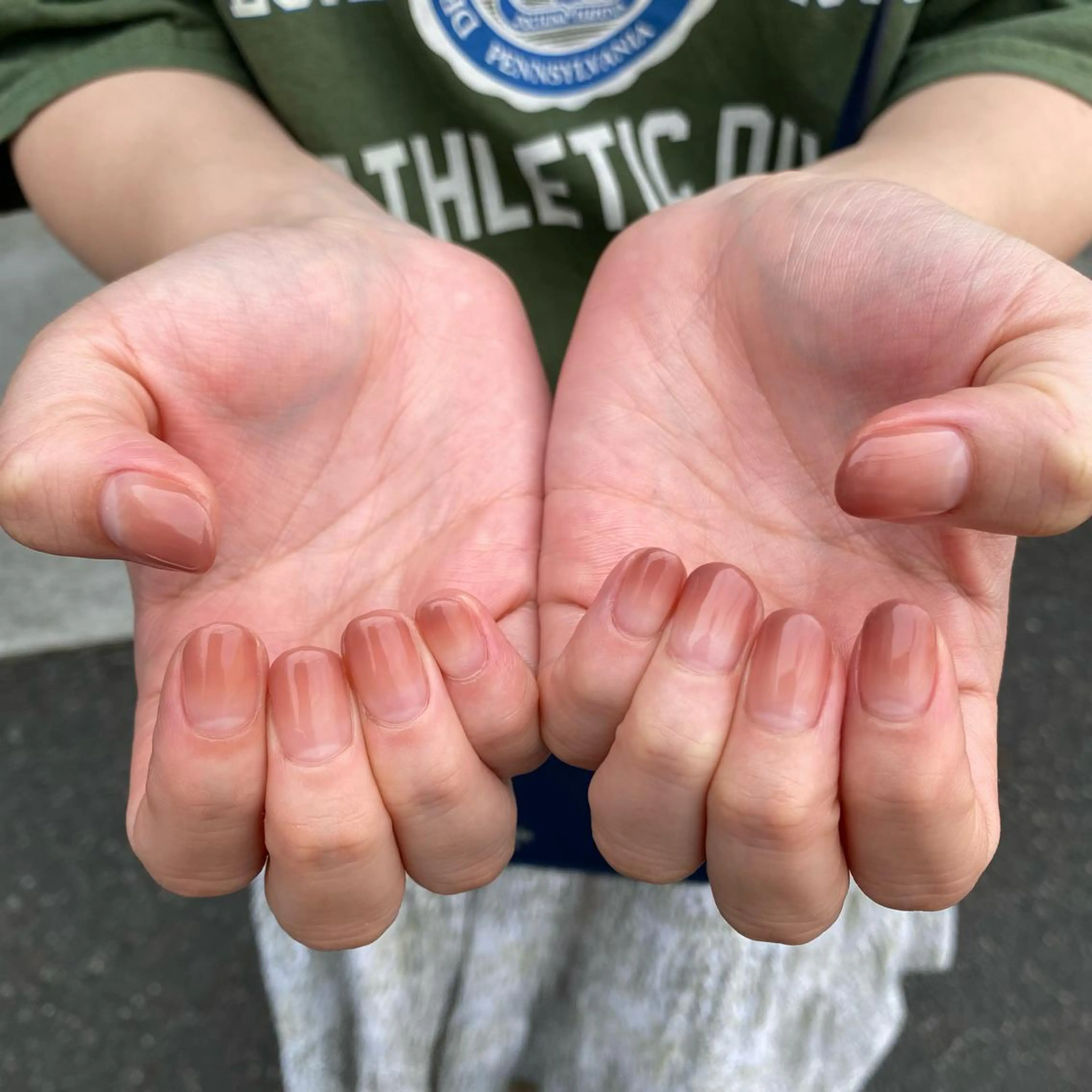 ネイル グラデーション シンプルネイル daisy lash天王寺　池阪のマツエク・マツパデザイン