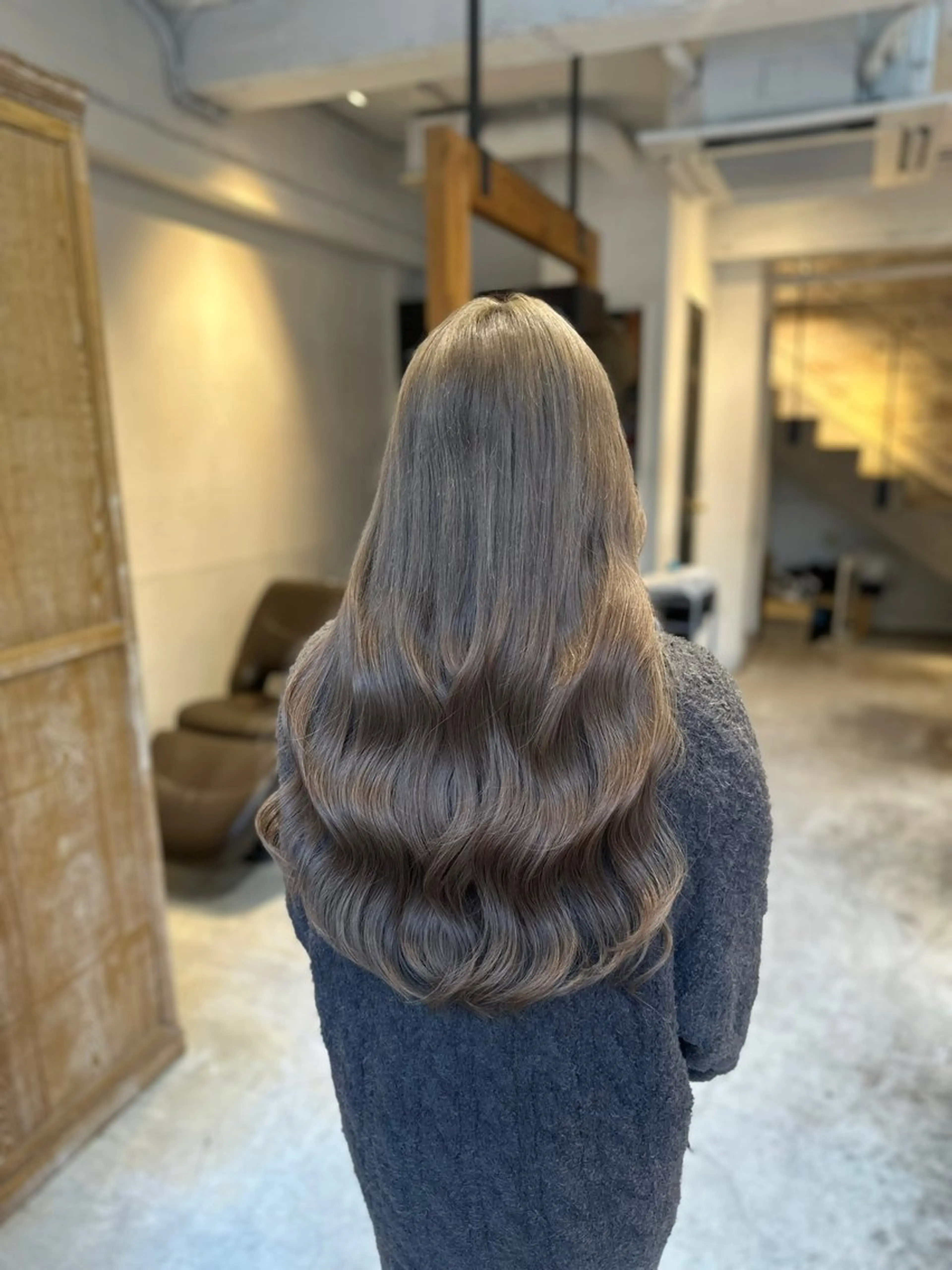 ロング ヘアカラー PARIS hair salon所属・秋葉原　柏木絢汰 ✨当日予約okのヘアスタイル