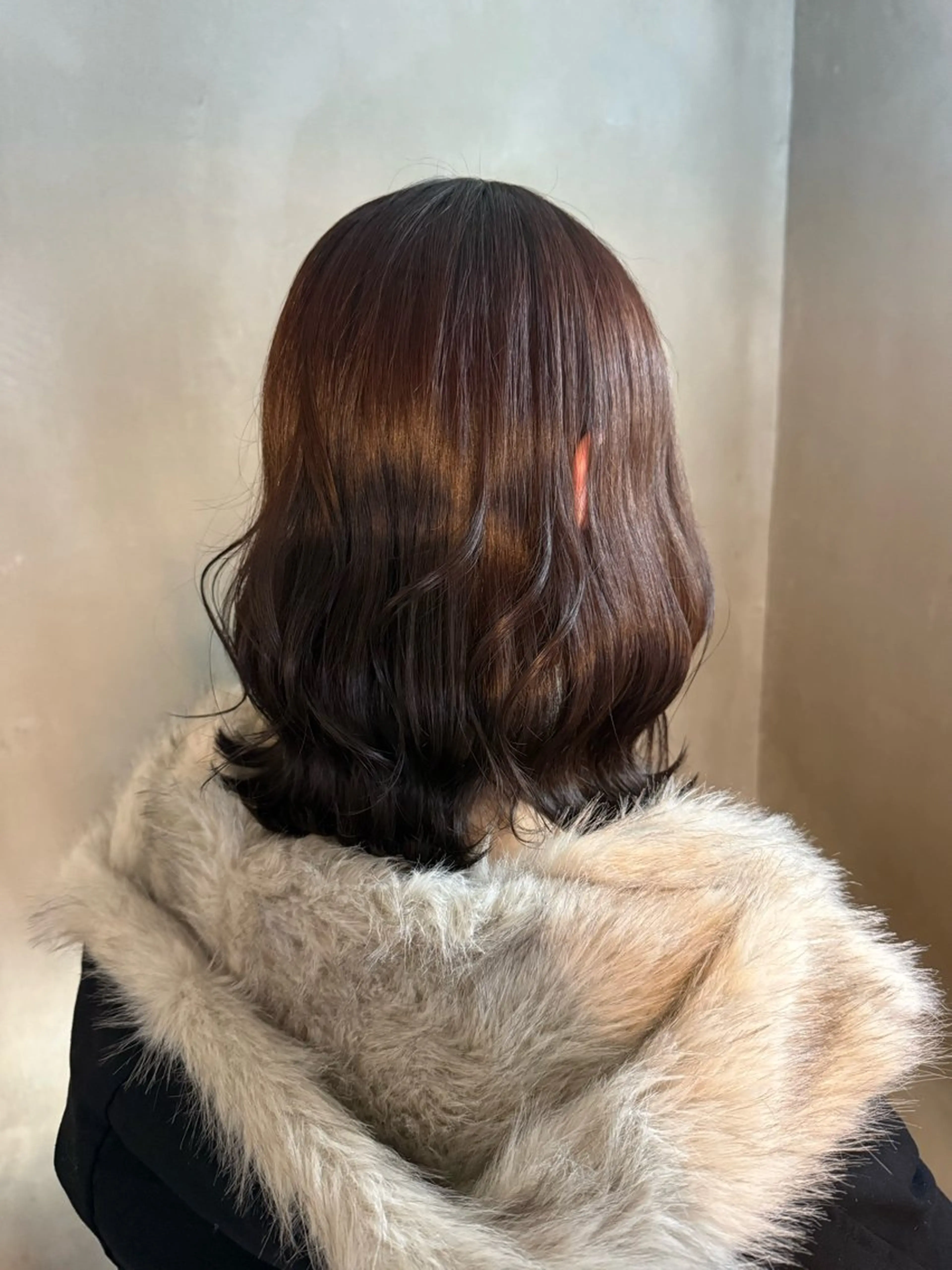 ミディアム カット ヘアカラー トリートメント LeAng所属・佐伯 桃のヘアスタイル