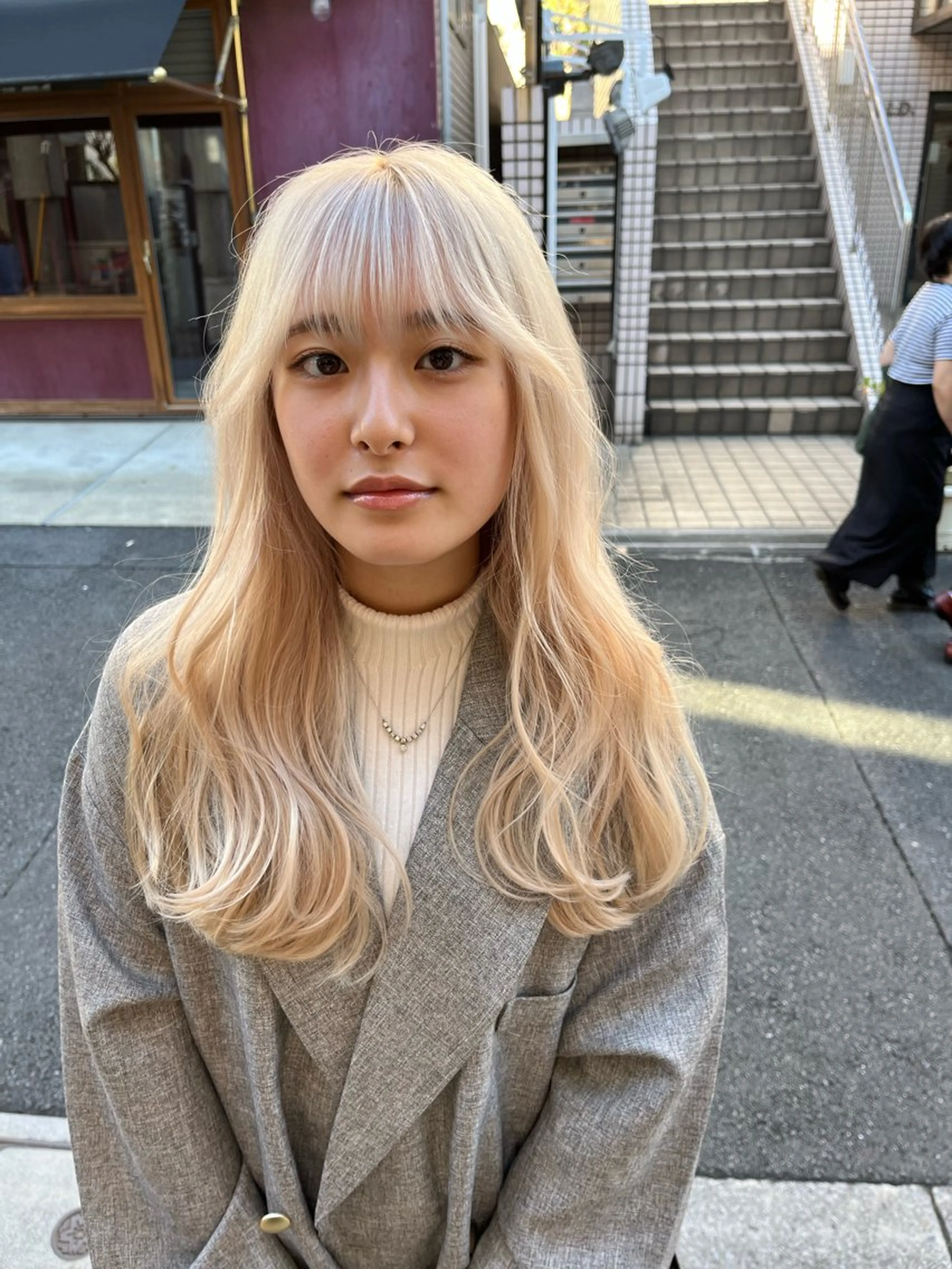 ロング カラー ヘアアレンジ ヘアカラー トリートメント ハイトーン/美髪矯正 🍃大江拓実のヘアスタイル