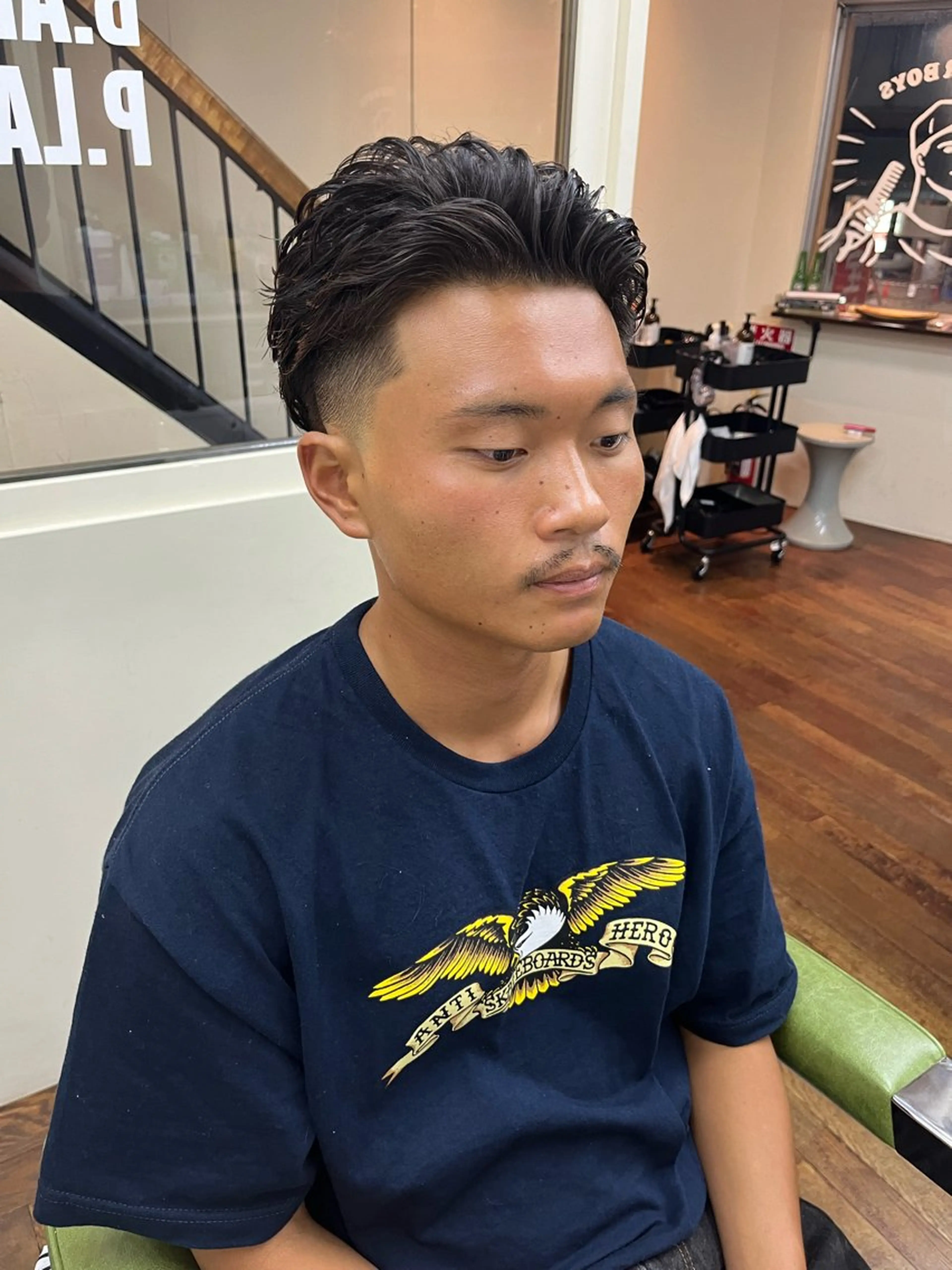 ショート 新宿無料メンズカット ヒガシトウイのヘアスタイル