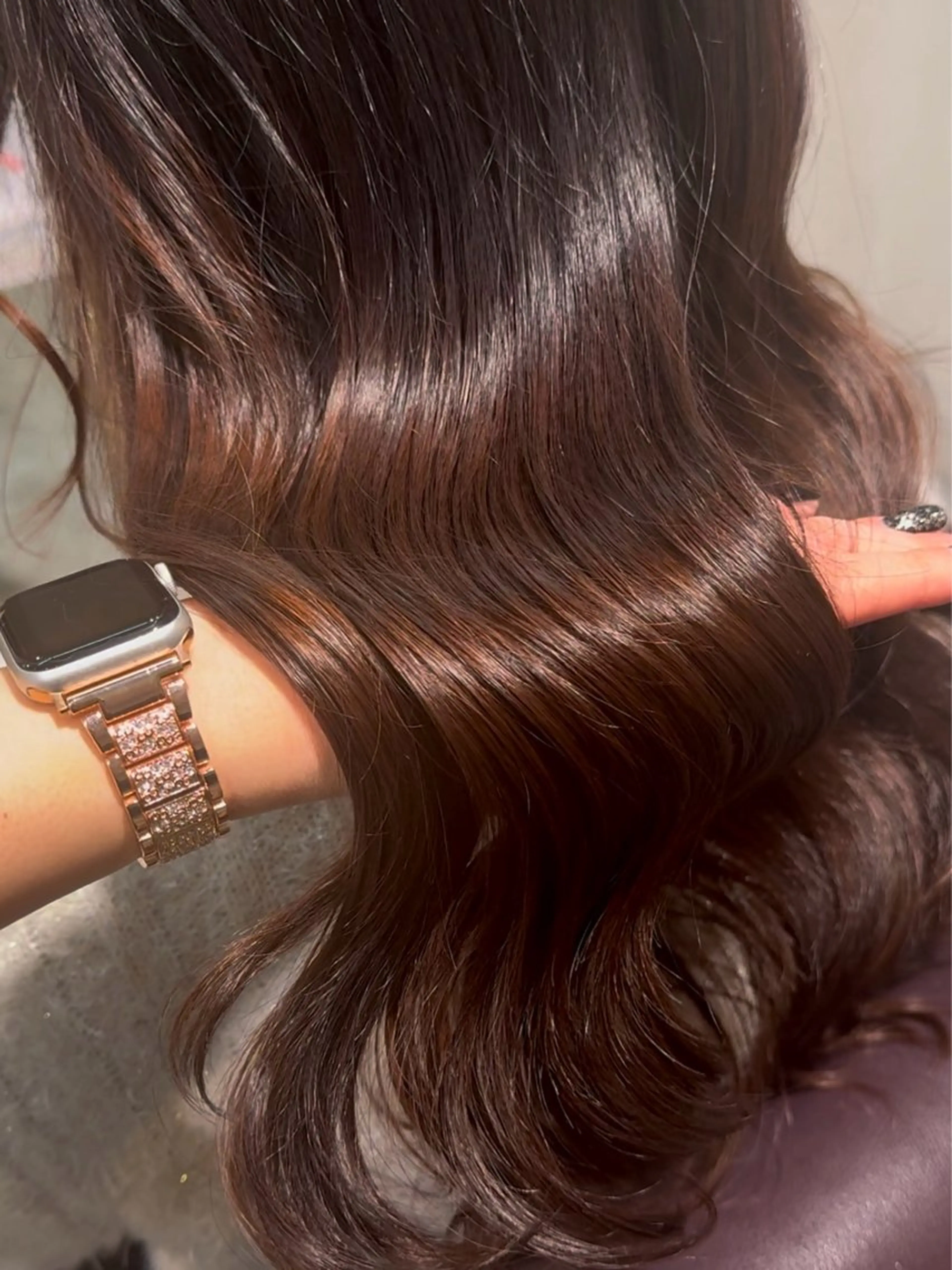 セミロング トリートメント ハイトーン/ネイル /ミウ 🌺❤︎のヘアスタイル