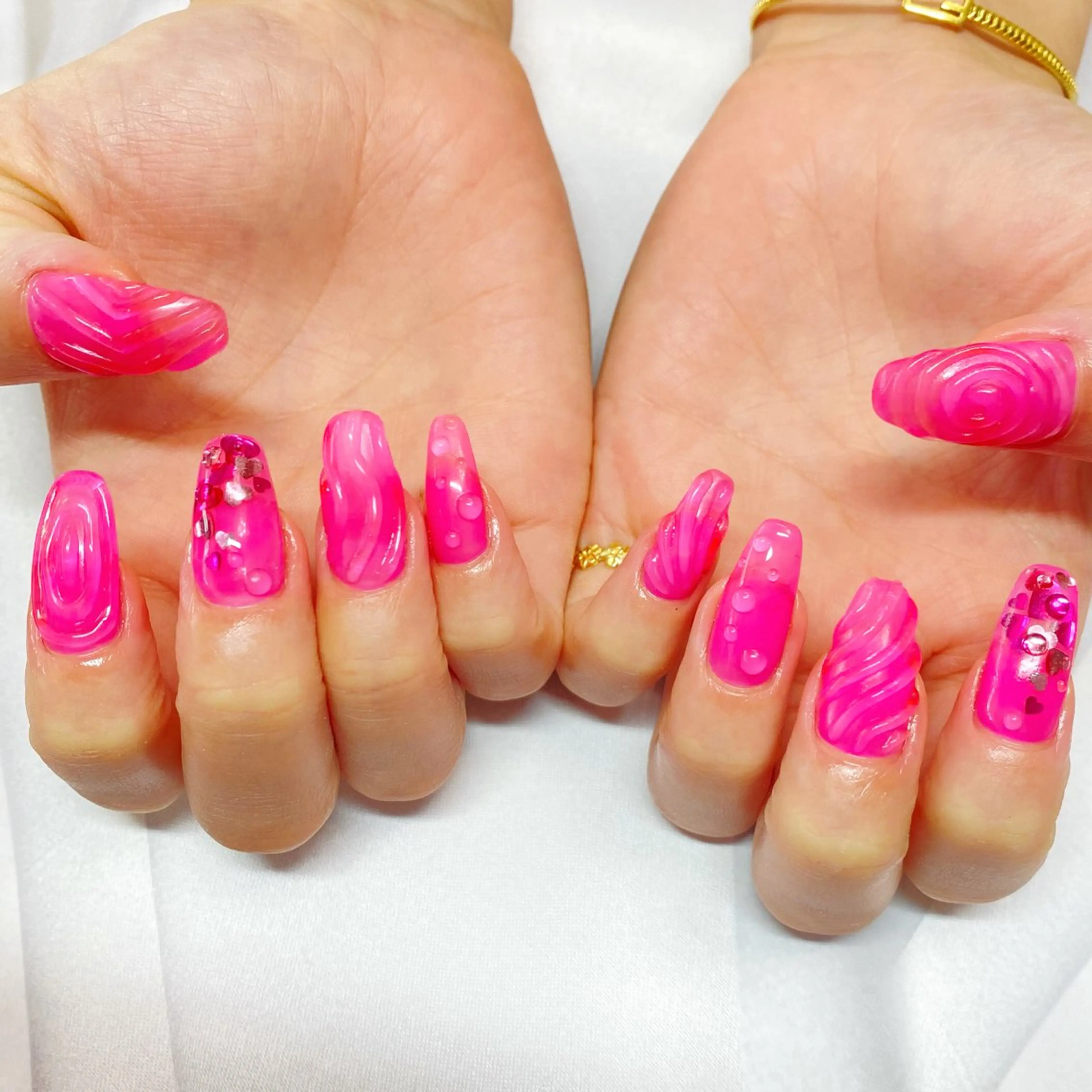 ネイル MiRanda Nail所属・MiRanda 保坂 舞のネイルデザイン