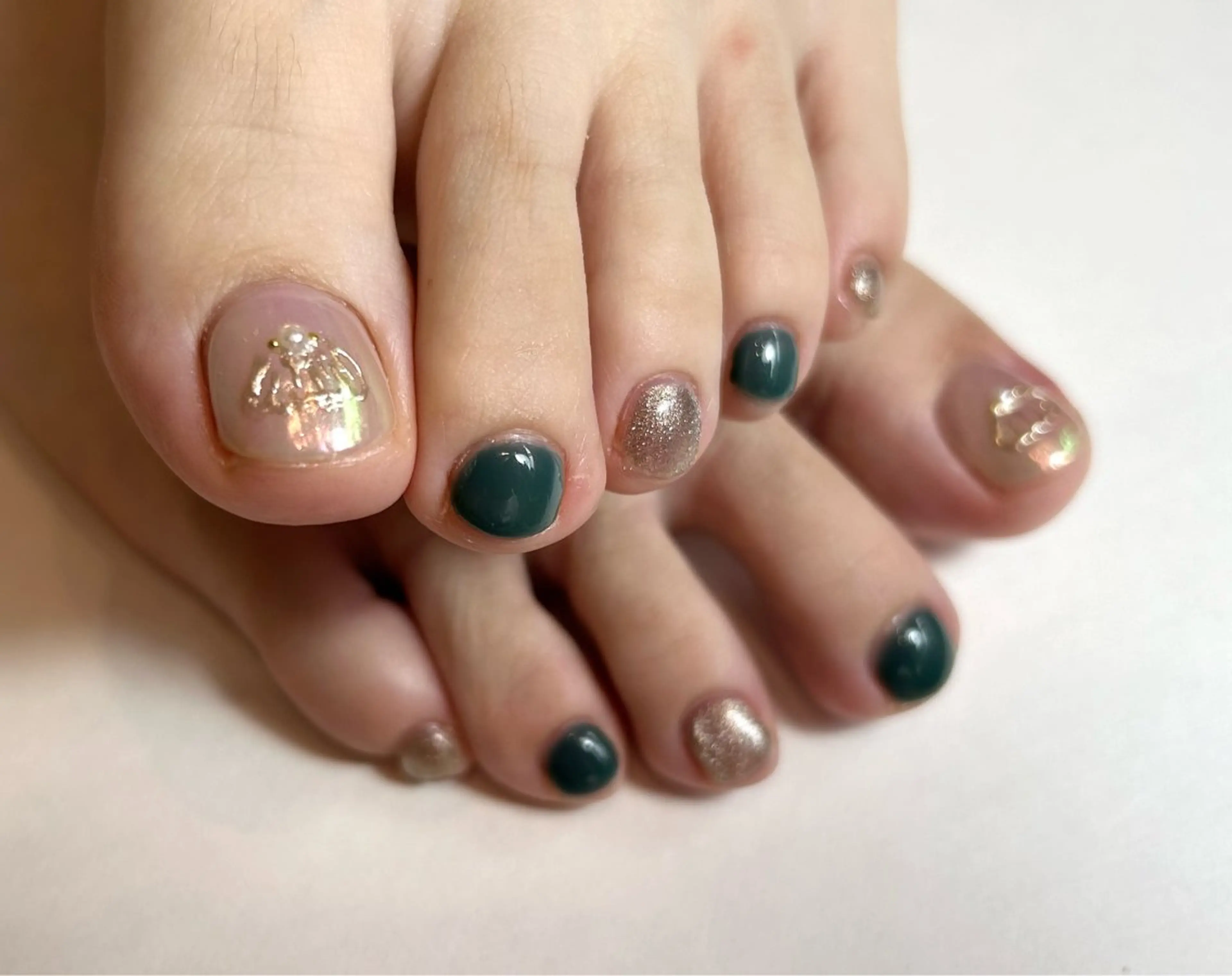 ネイル オーロラネイル マグネットネイル ミラーネイル le_rire _nailのネイルデザイン