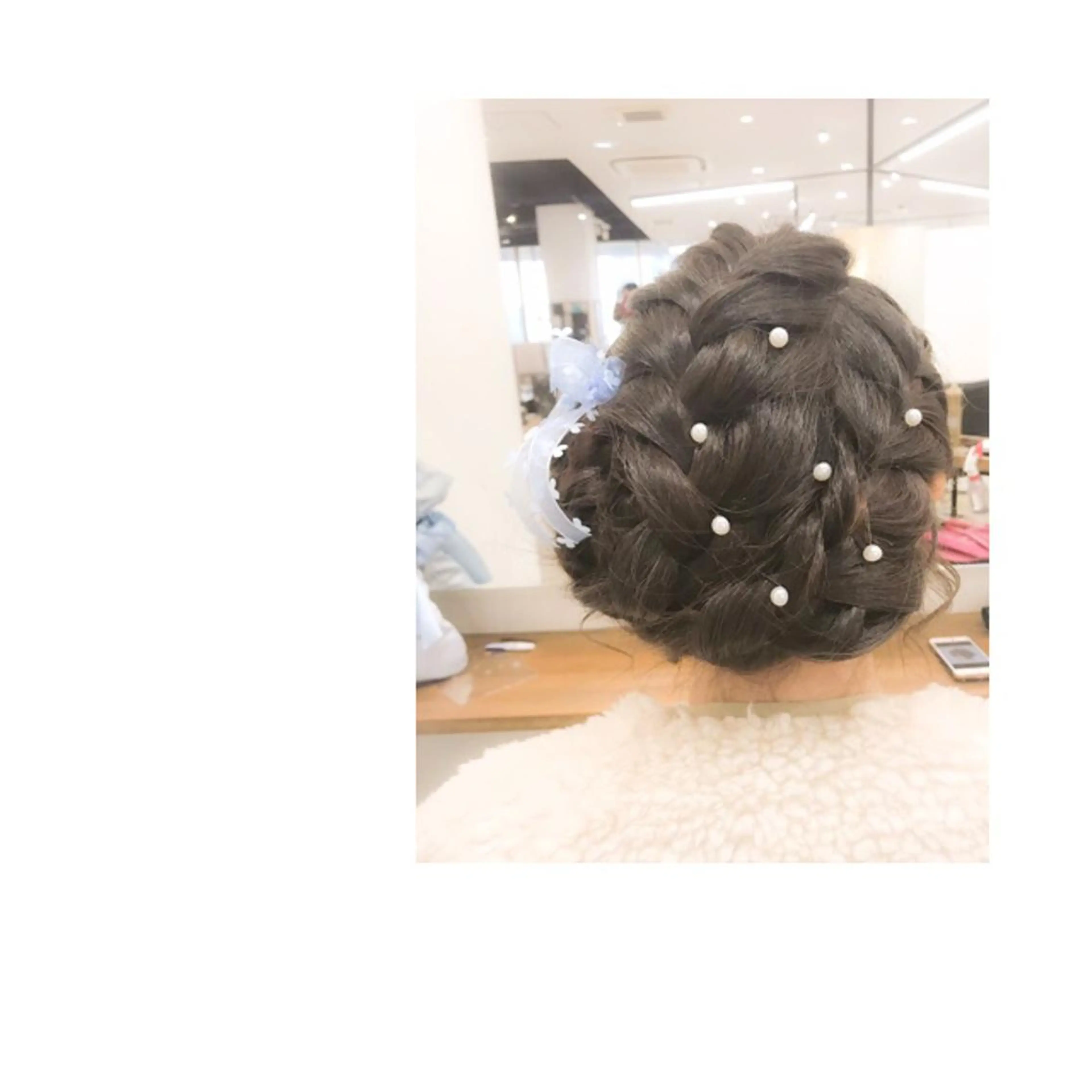 ヘアアレンジ 髪飾り ヘアセット GRANLUSSO 〜グランルッソ駅前店所属・木口 嘉美のヘアスタイル