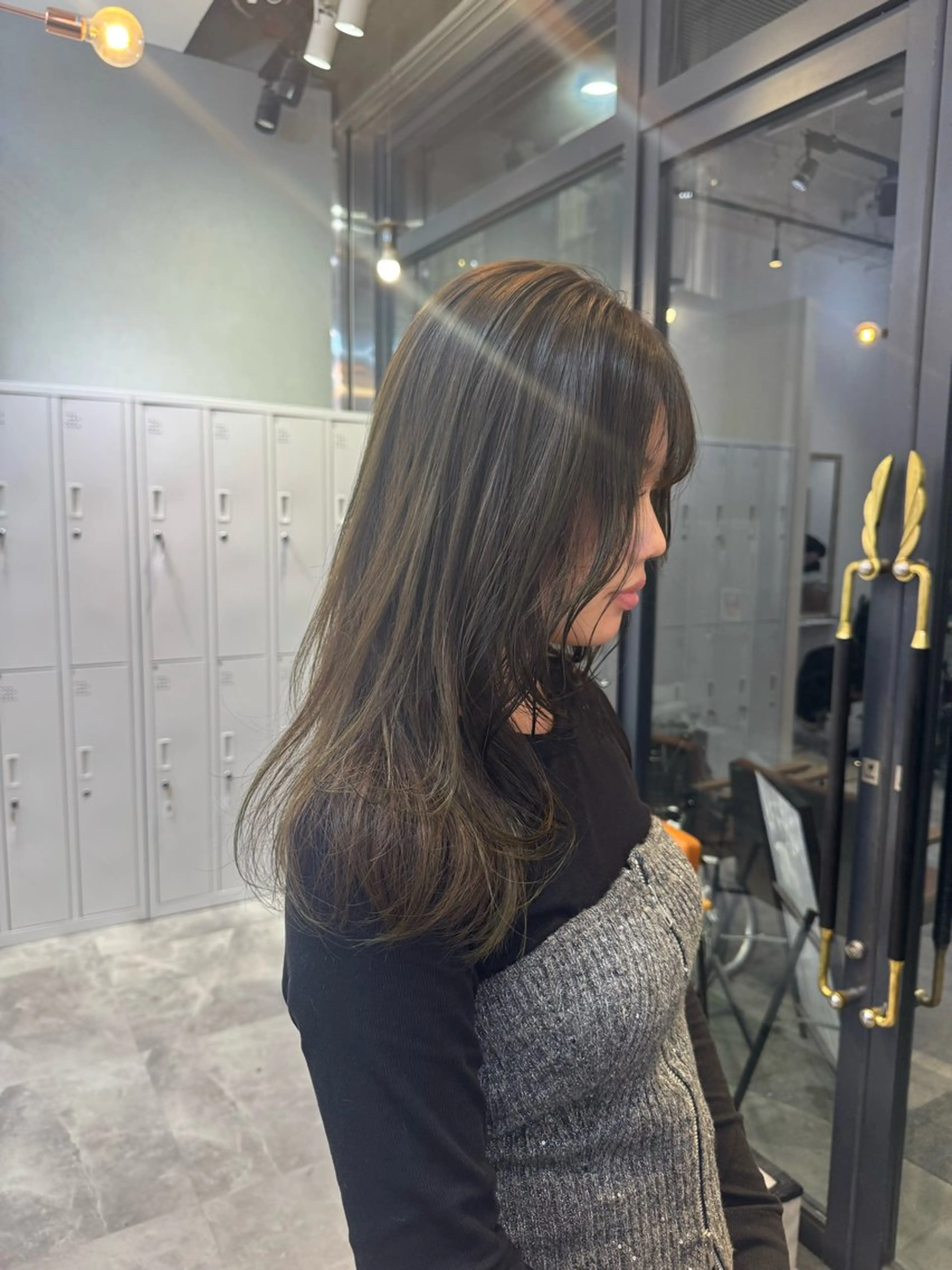 カラー グレージュ オリーブグレージュ オリーブグレー 赤み無し柔らかカラー 【梅田】madokaのヘアスタイル