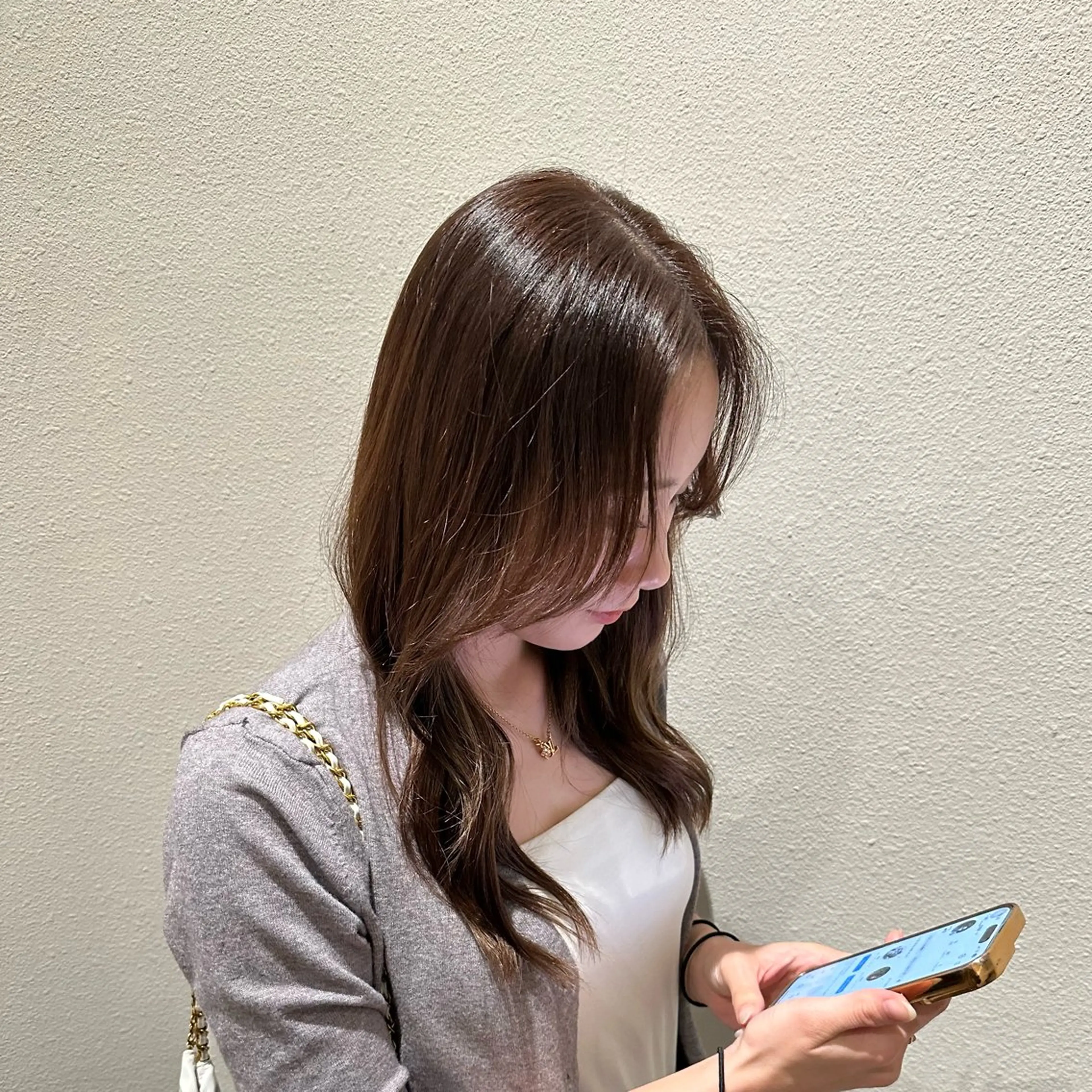 セミロング カラー 顔まわりレイヤー 顔周りカット 韓国風ヘア レイヤーカット カット 柔らかいcolor ￤韓国￤🩰マユ🩰のヘアスタイル