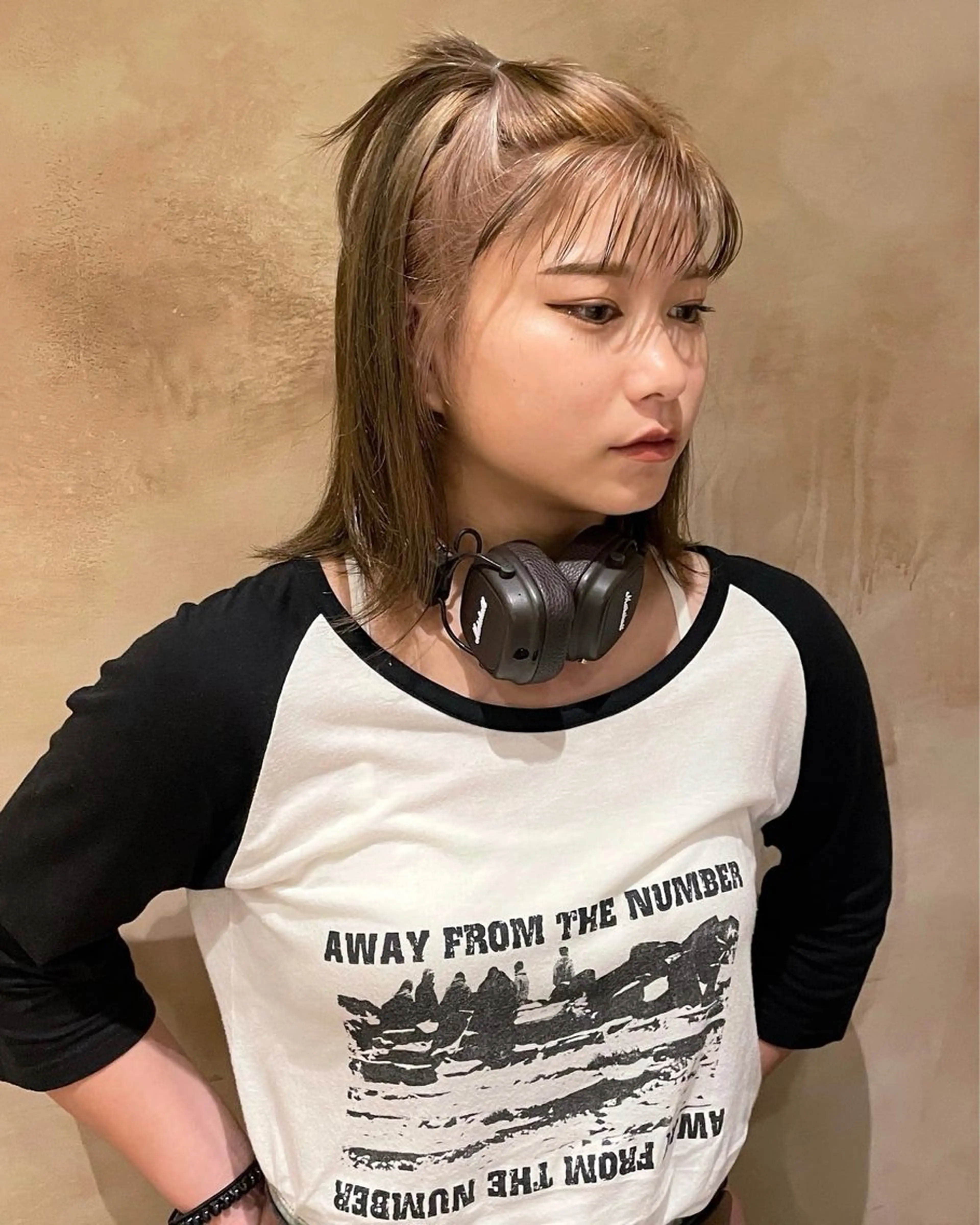 セミロング カラー ブリーチ lot所属・大阪/心斎橋 lot mikuのヘアスタイル