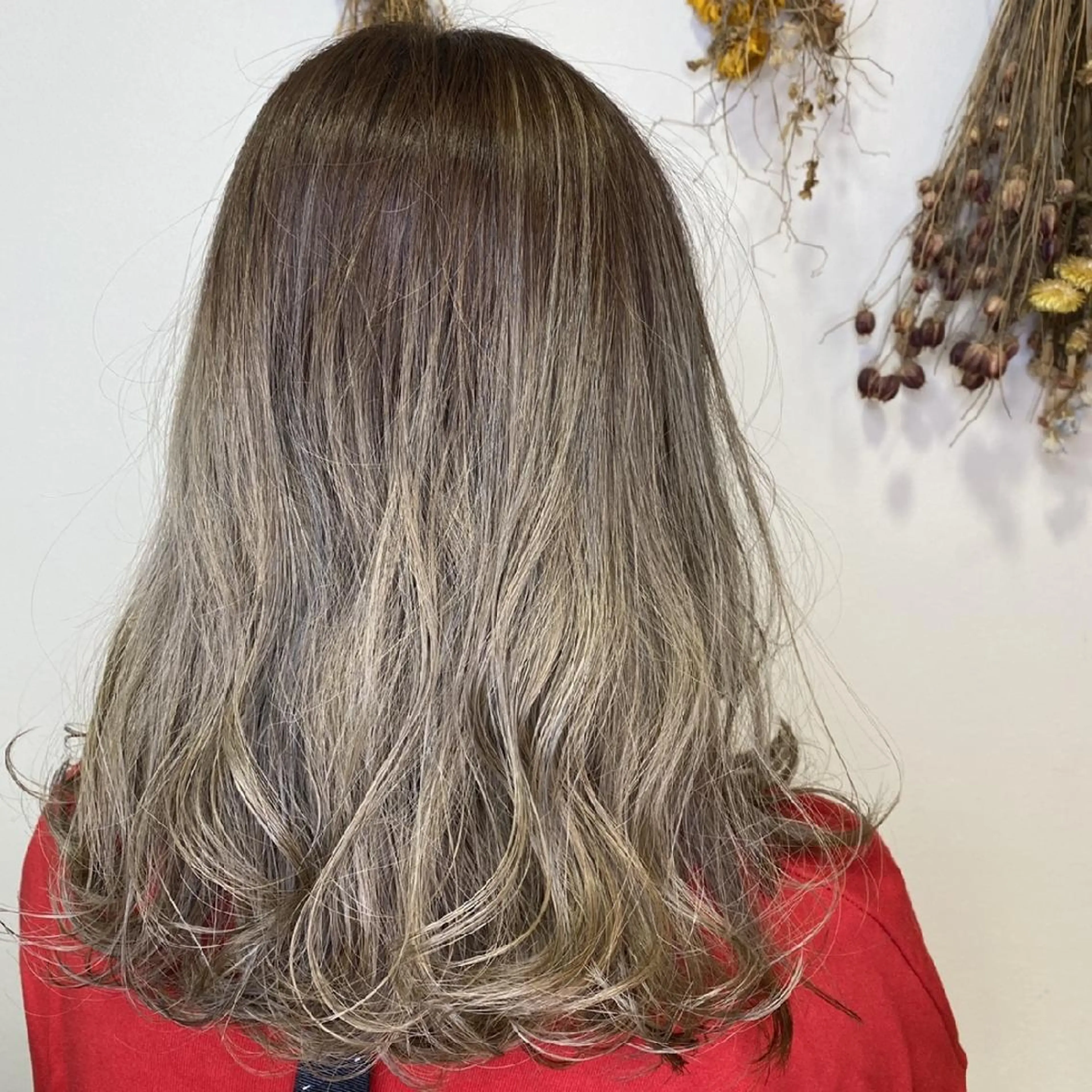 ロング カラー 小川 健治✨のヘアスタイル