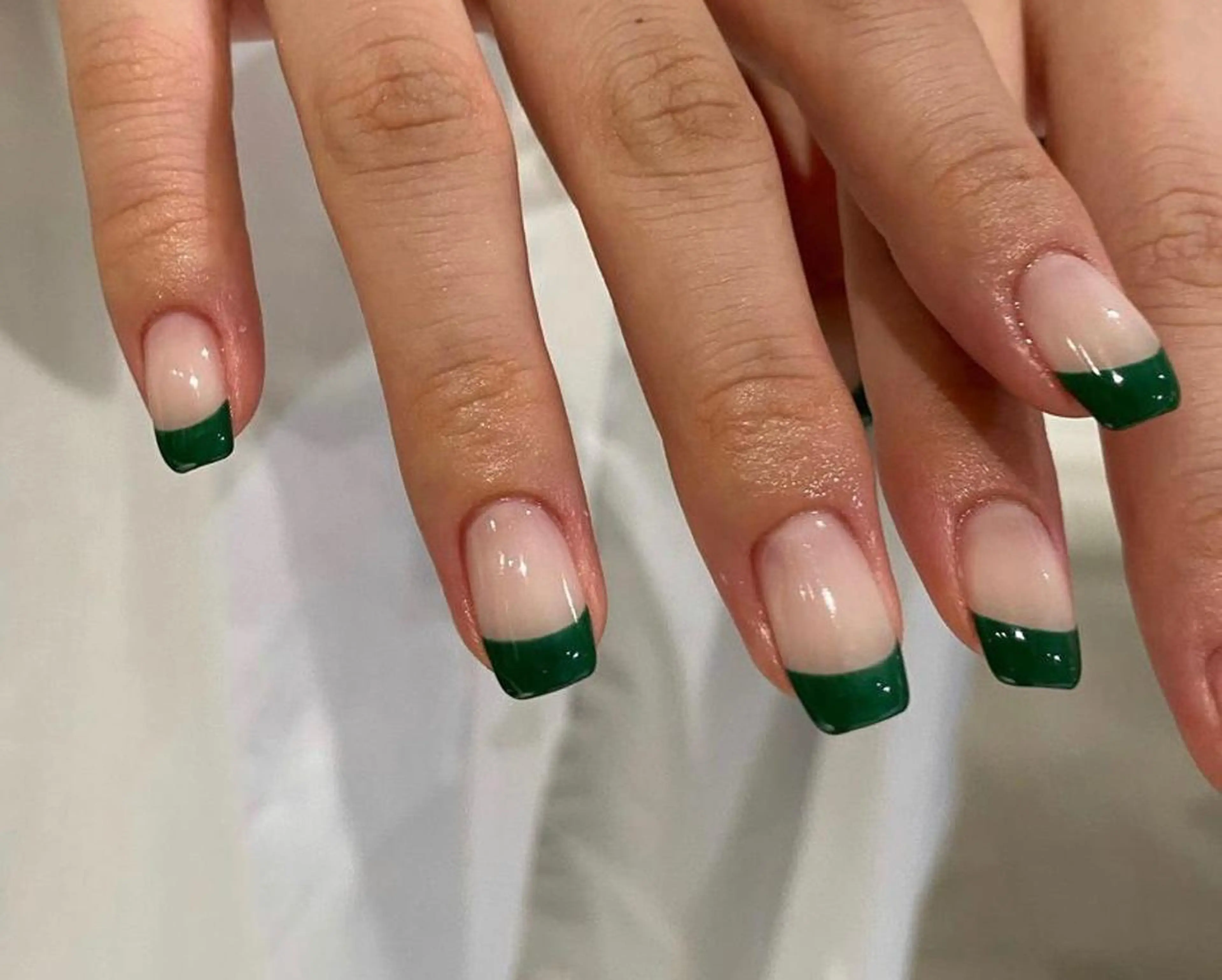 ネイル フレンチネイル グリーン musee art所属・Musee art 亀戸店のネイルデザイン