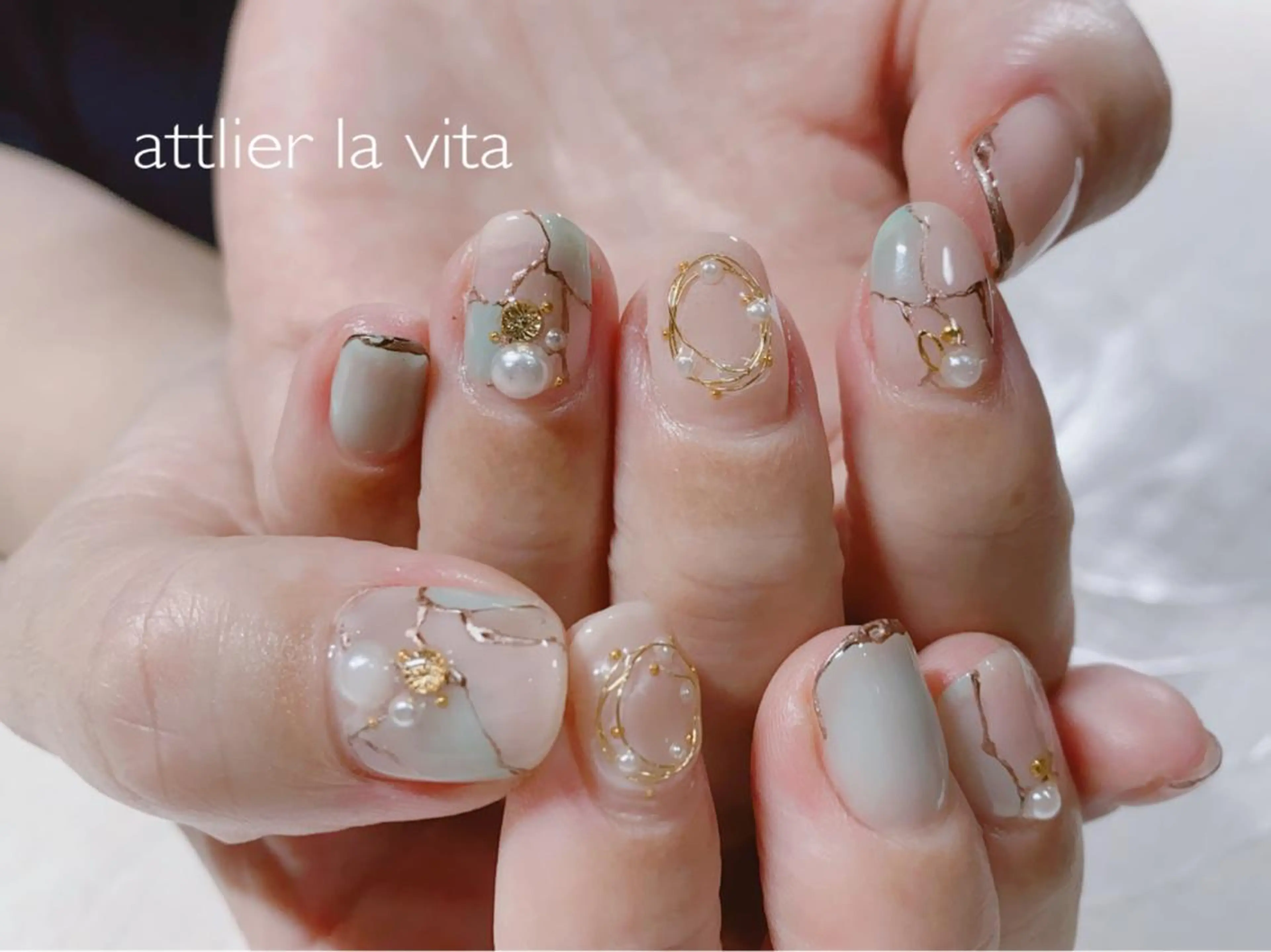 ネイル アートネイル ハンドネイル atelier la vita所属・lavita. mimuraのネイルデザイン