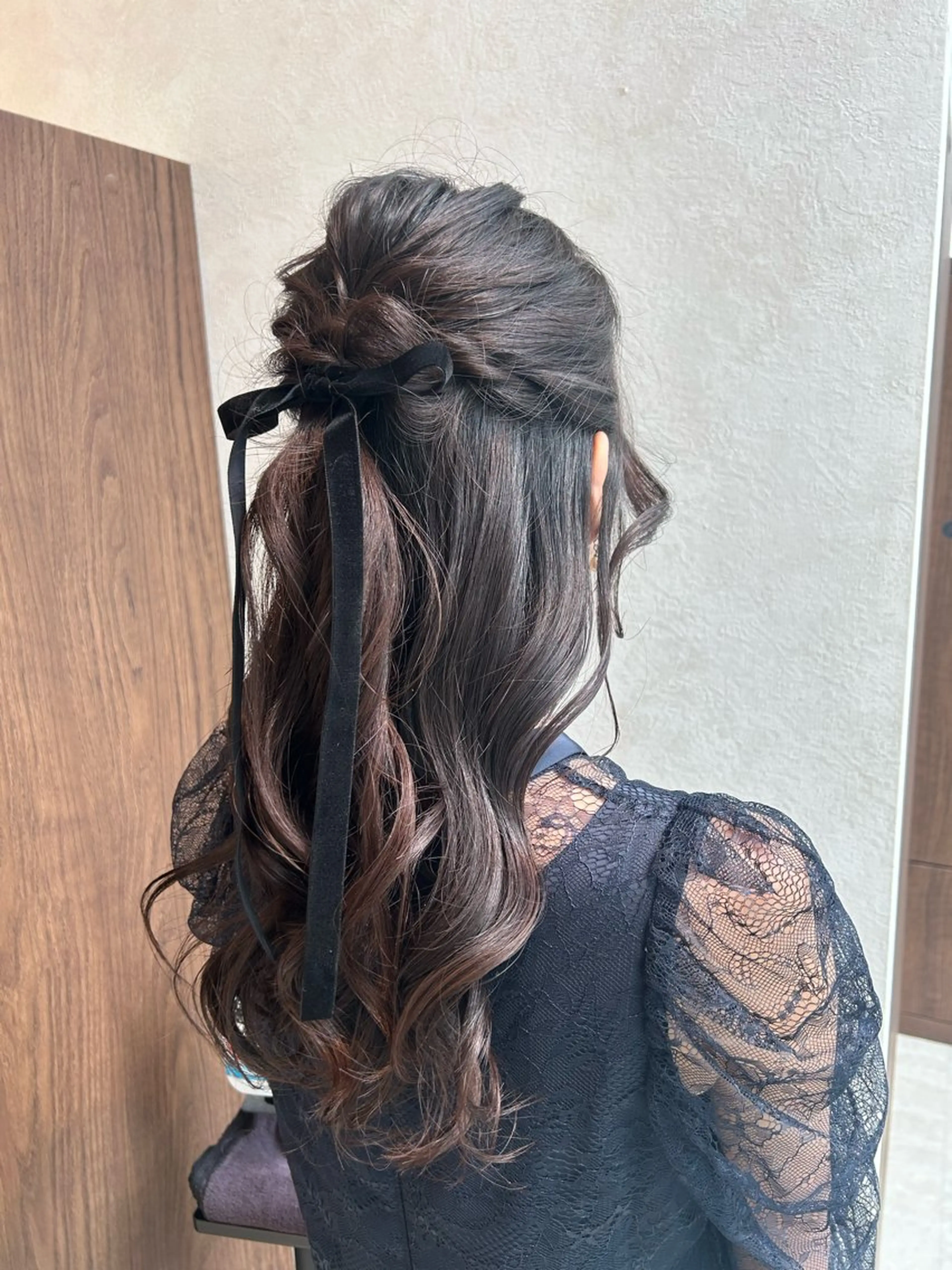 ロング ヘアアレンジ ヘアセット VIEW Tokyo所属・🎀ミディアムボブ/ 縮毛矯正/ひかりのヘアスタイル