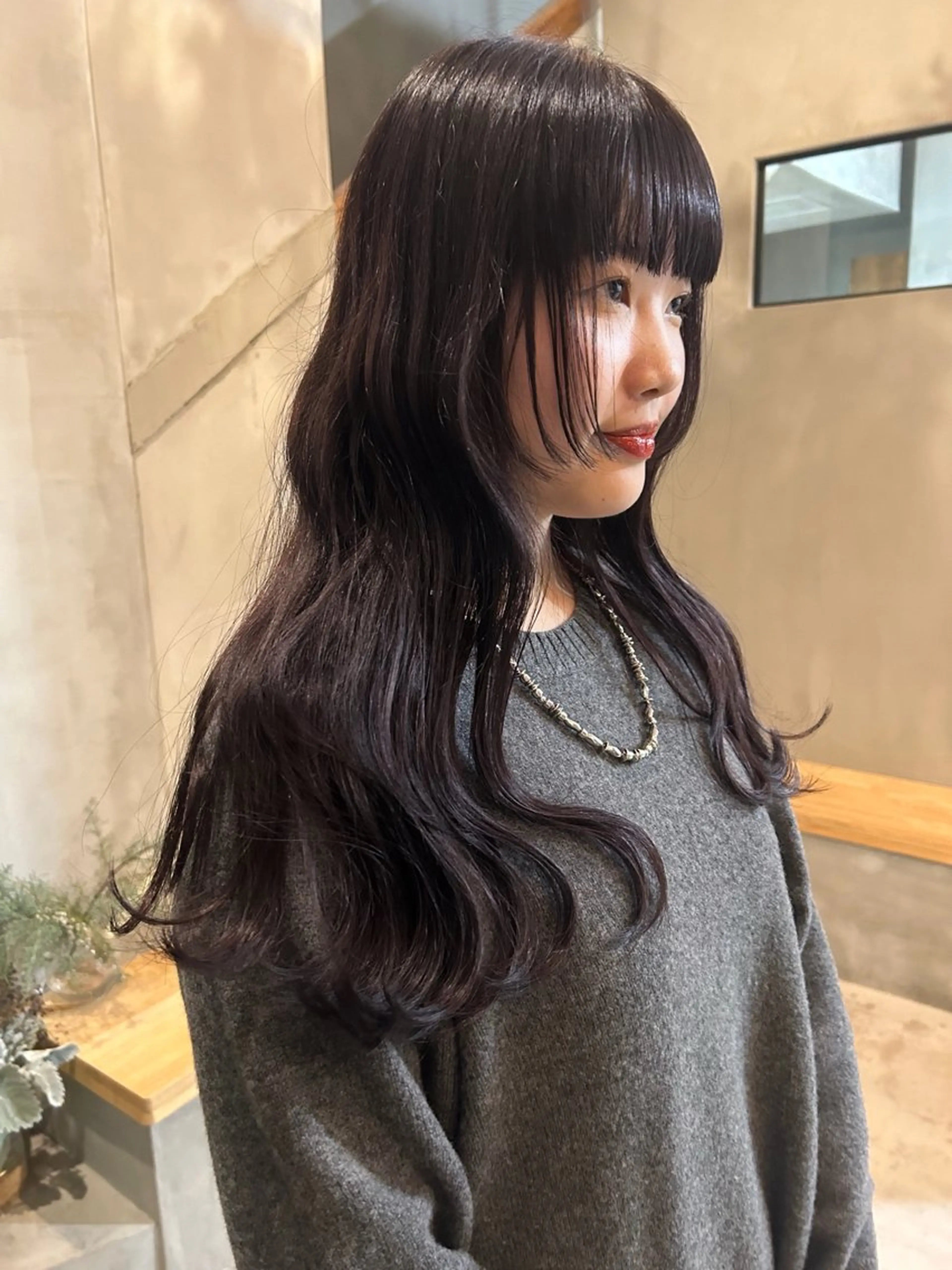 ロング Piu-所属・古澤 芽依のヘアスタイル