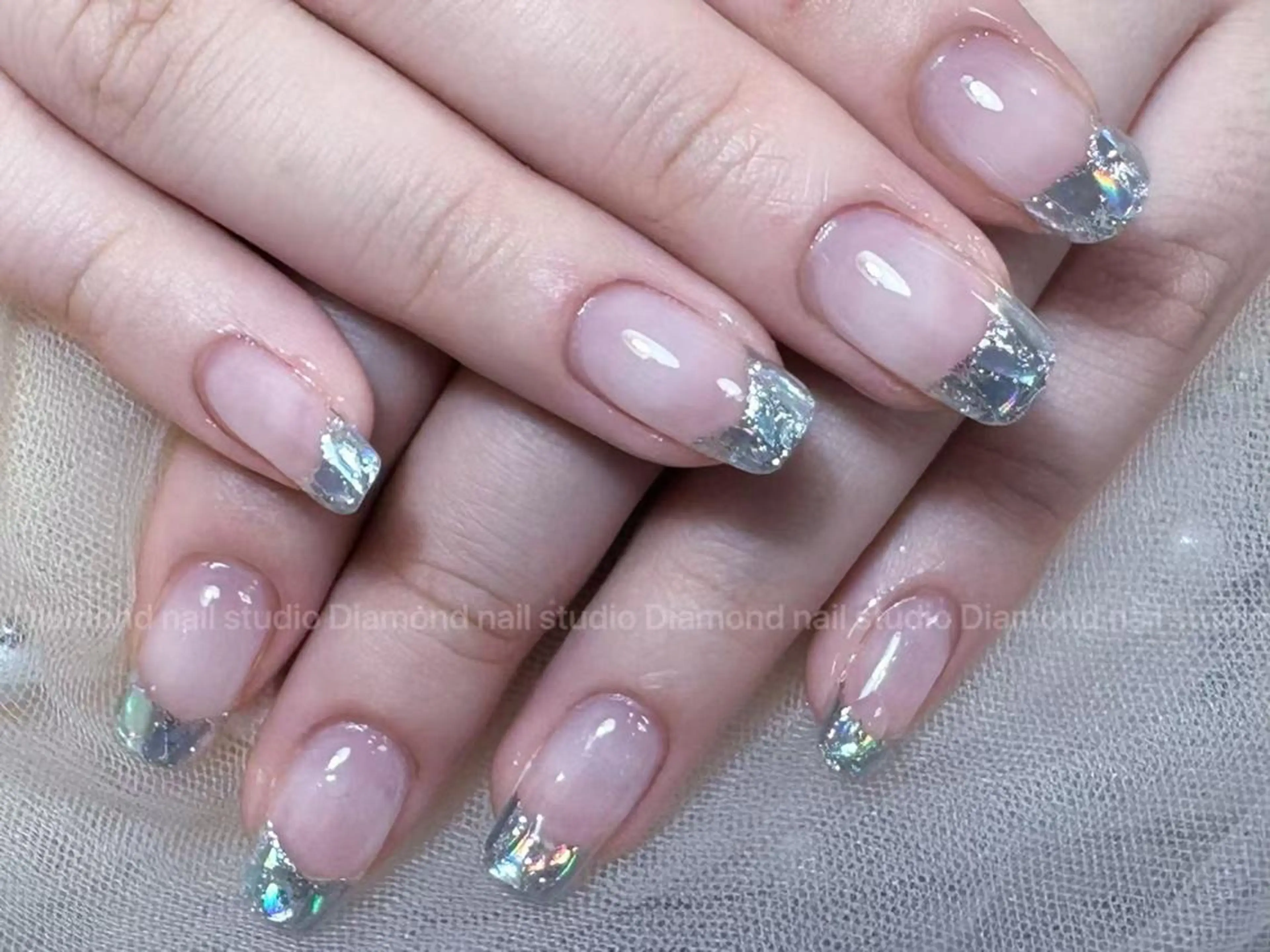 ネイル アートネイル オーロラネイル ガーリー キラキラネイル 韓国ネイル ハンドネイル DIAMOND 💅のネイルデザイン