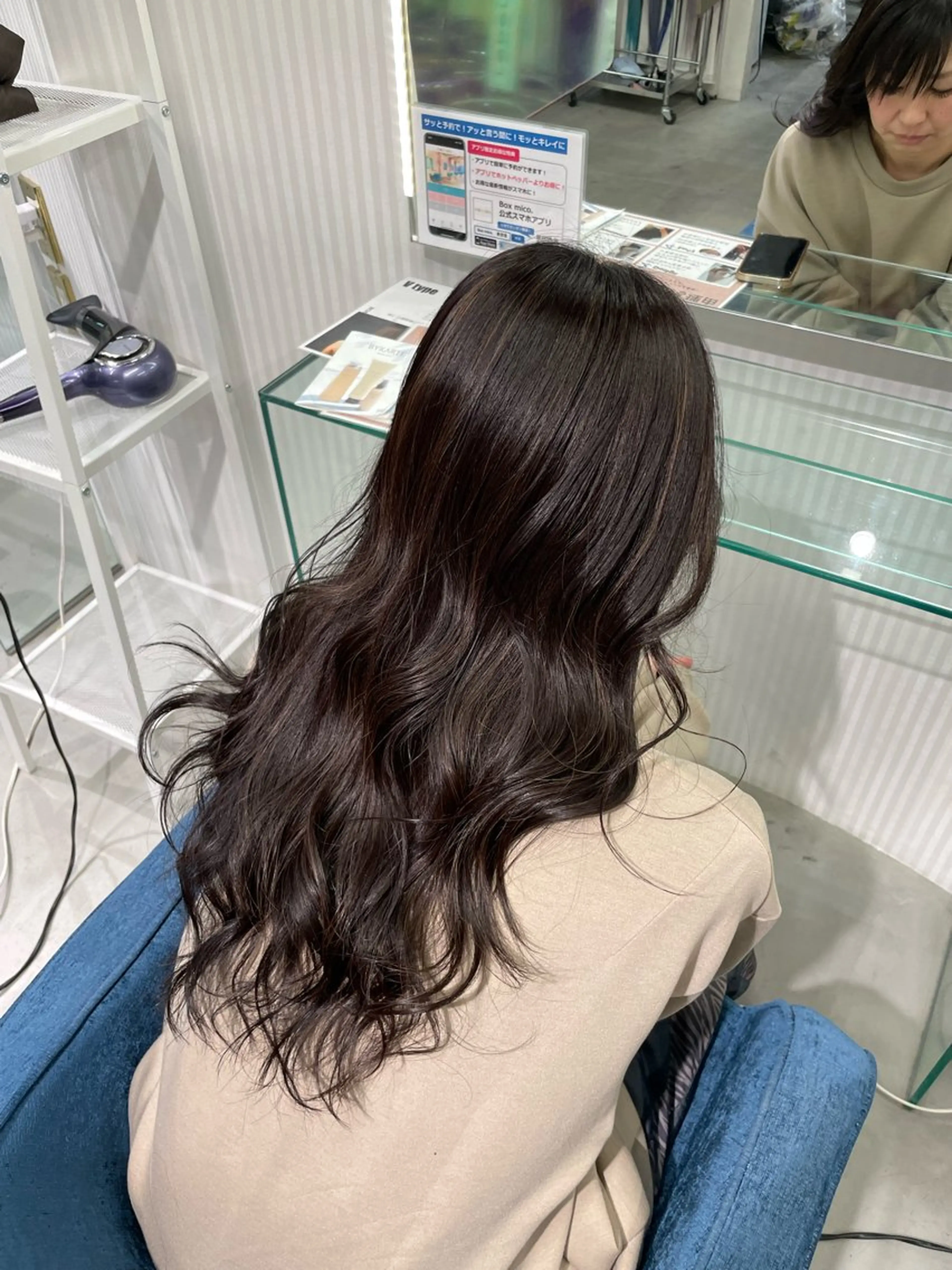 ロング カラー ハイライトカラー ハイライト ヘアカラー 安井まゆ _Box mico.のヘアスタイル