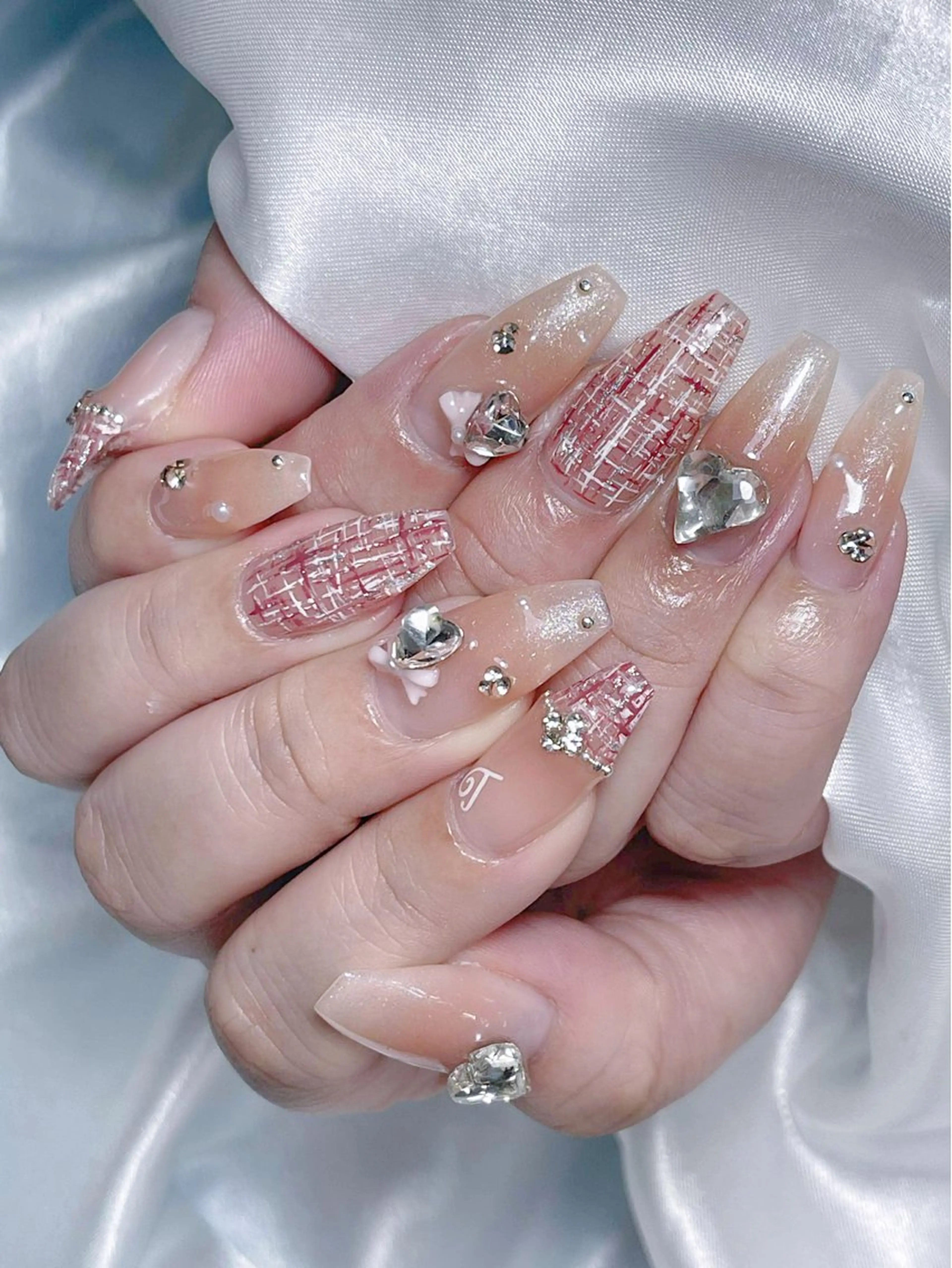ネイル ハンドネイル LEELA NAIL STUDIO所属・LEELA NAIL STUDIOのネイルデザイン