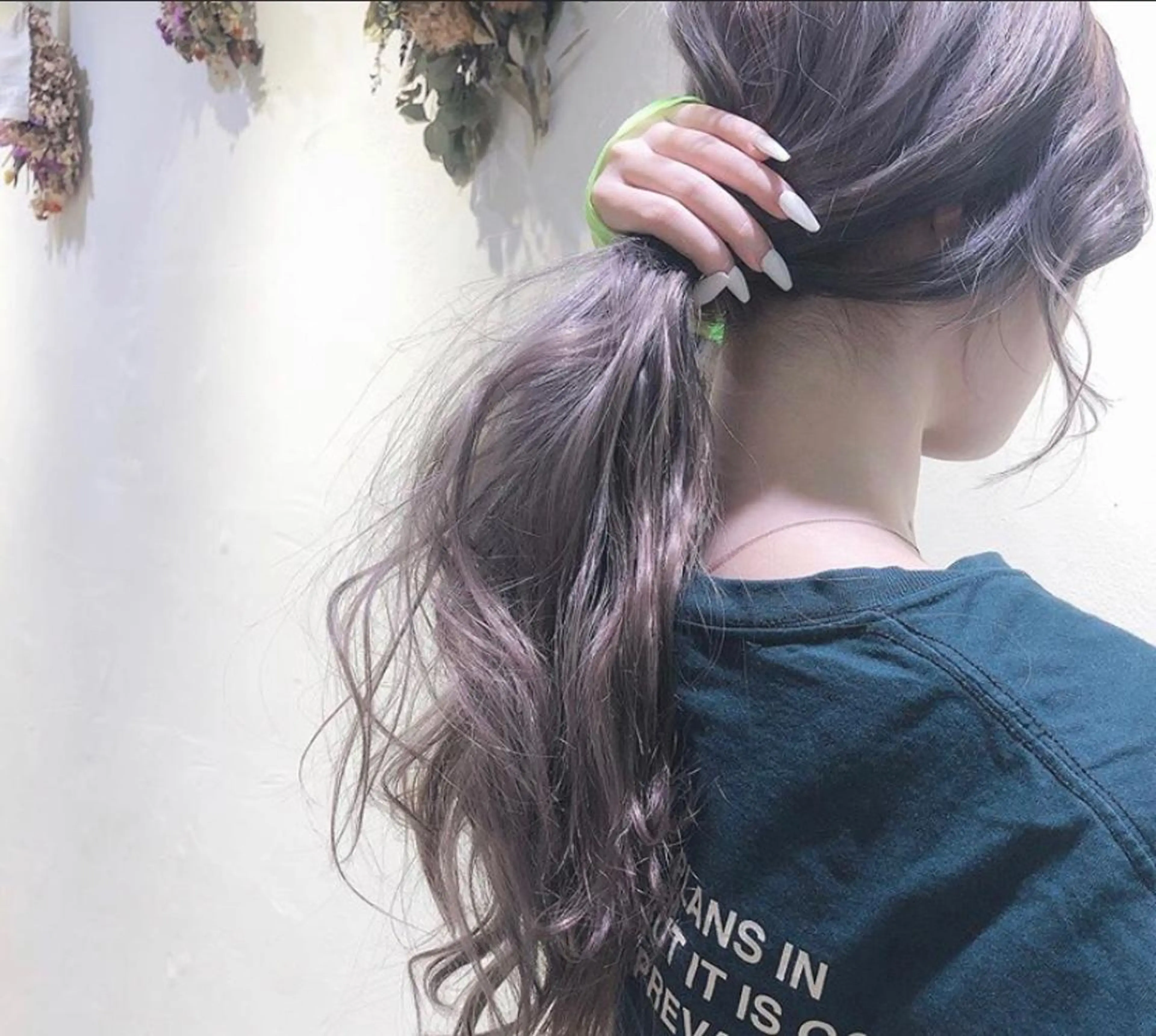 ロング 🦋ミルクティーベー ジュ🦋mayukiのヘアスタイル