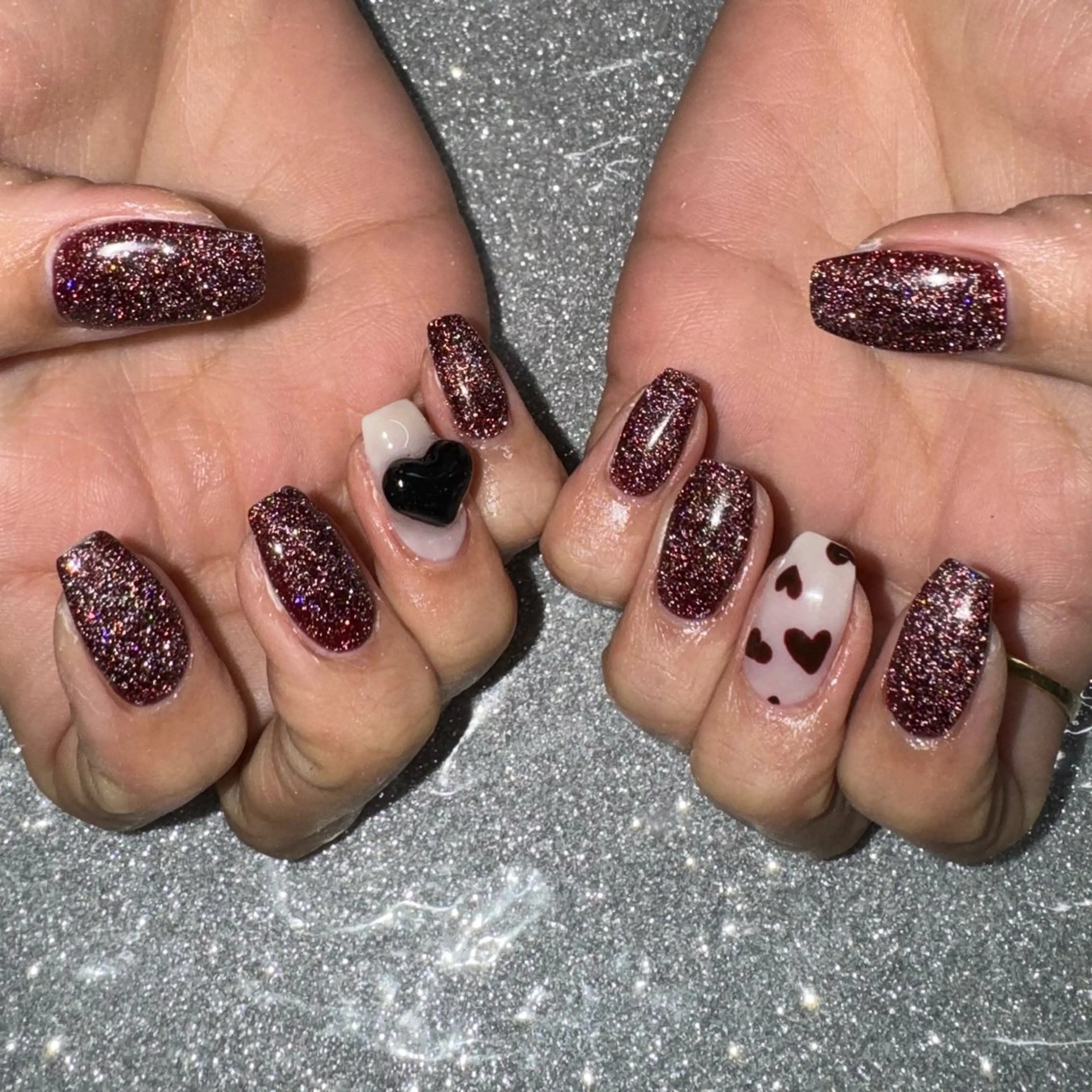 ネイル ハンドネイル VIERU 🌈🎀💖のネイルデザイン