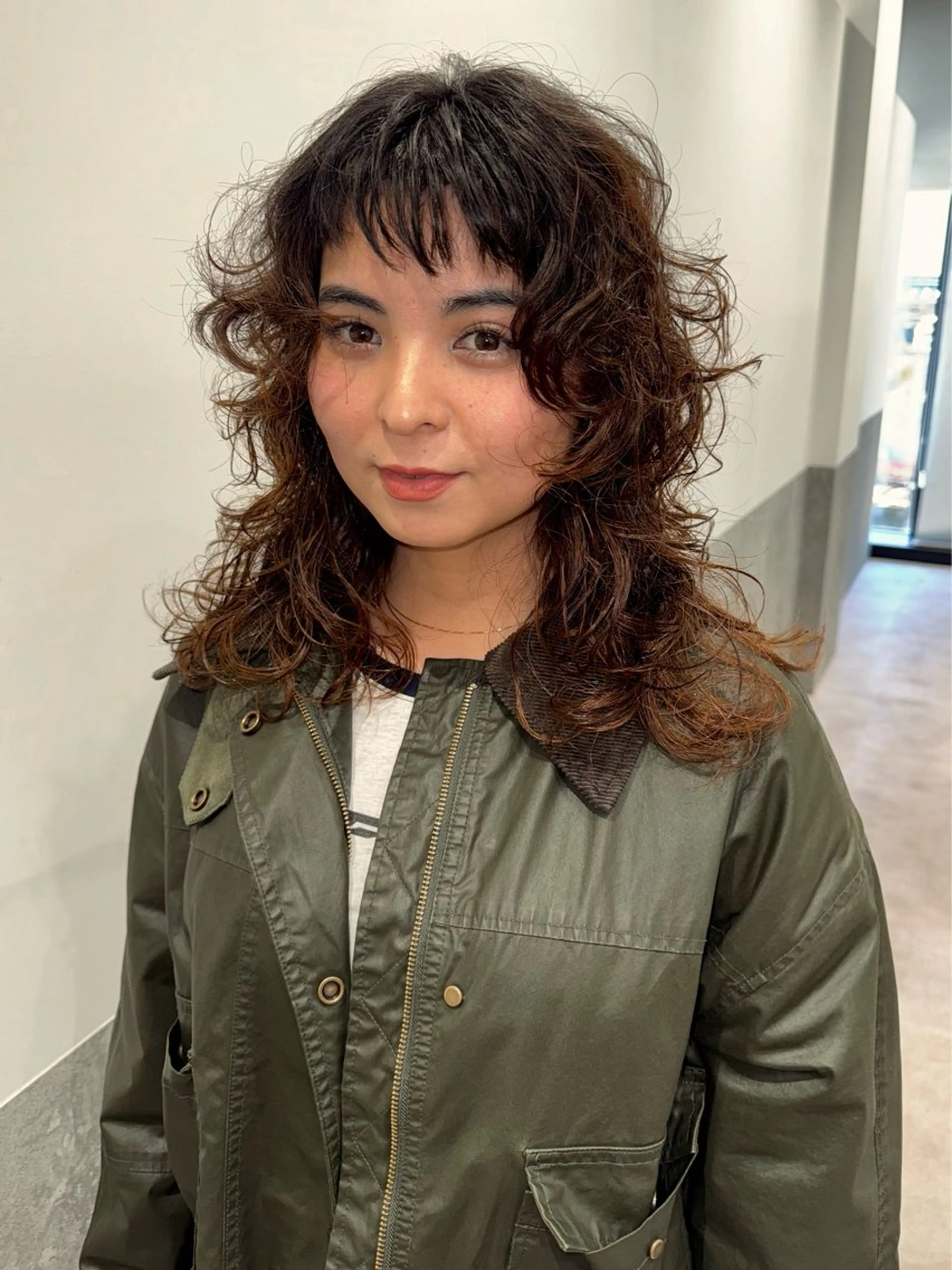 ミディアム パーマ ミディアムパーマ カット パーマ トリートメント センスをお届けします 大谷将生INFPのヘアスタイル