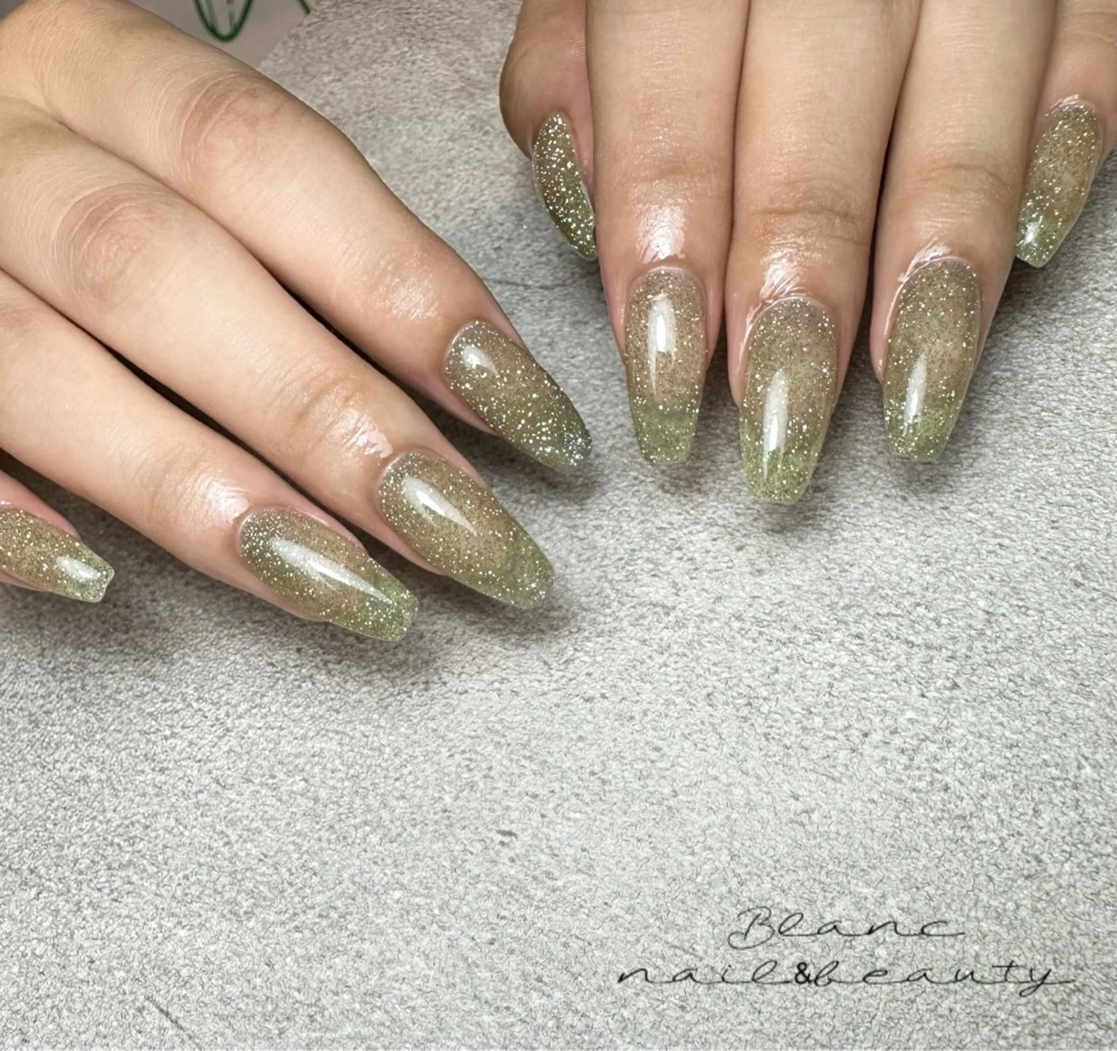 ネイル Blanc ブランのネイルデザイン