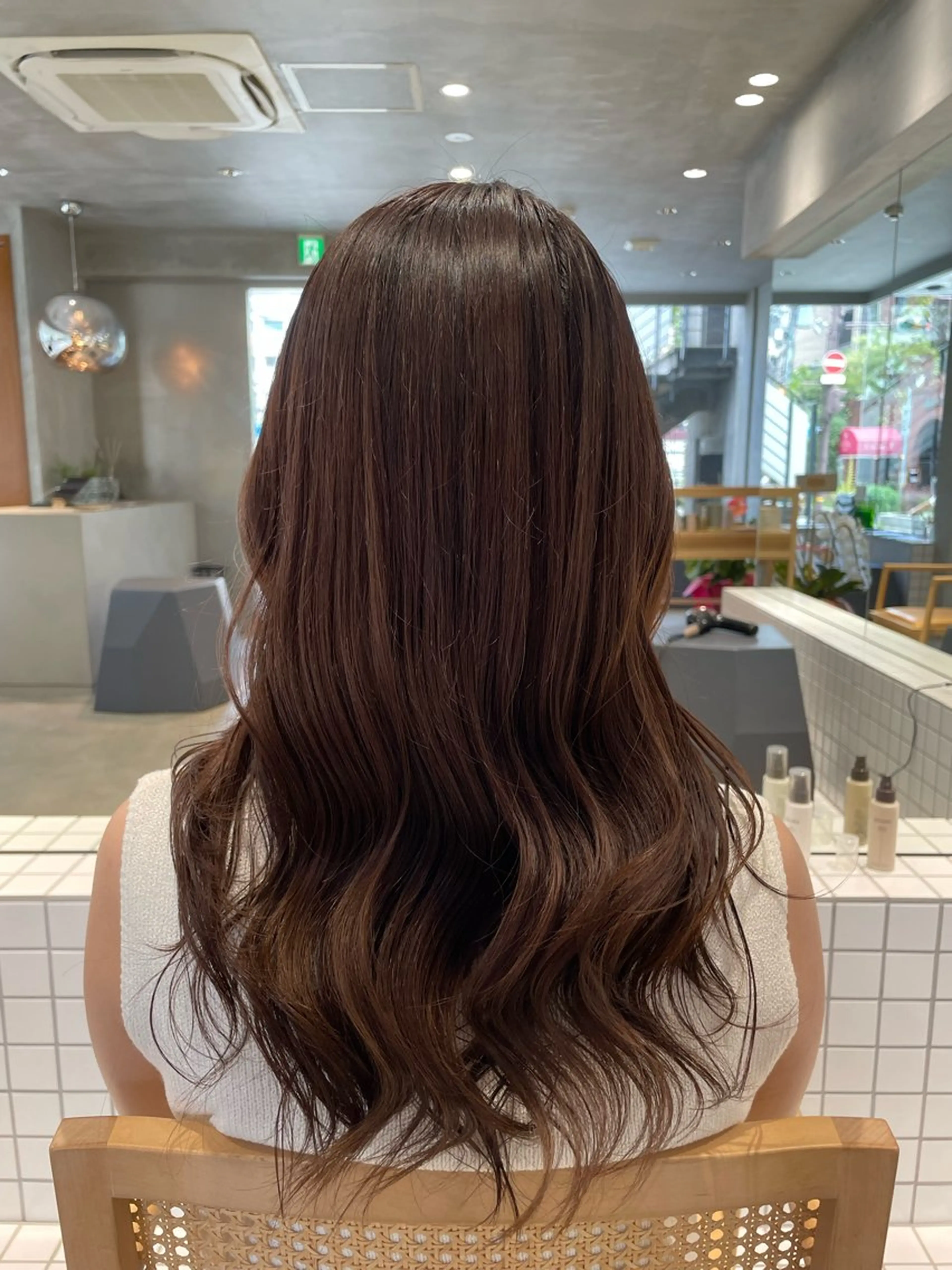 ロング カラー 頼金 愛海のヘアスタイル
