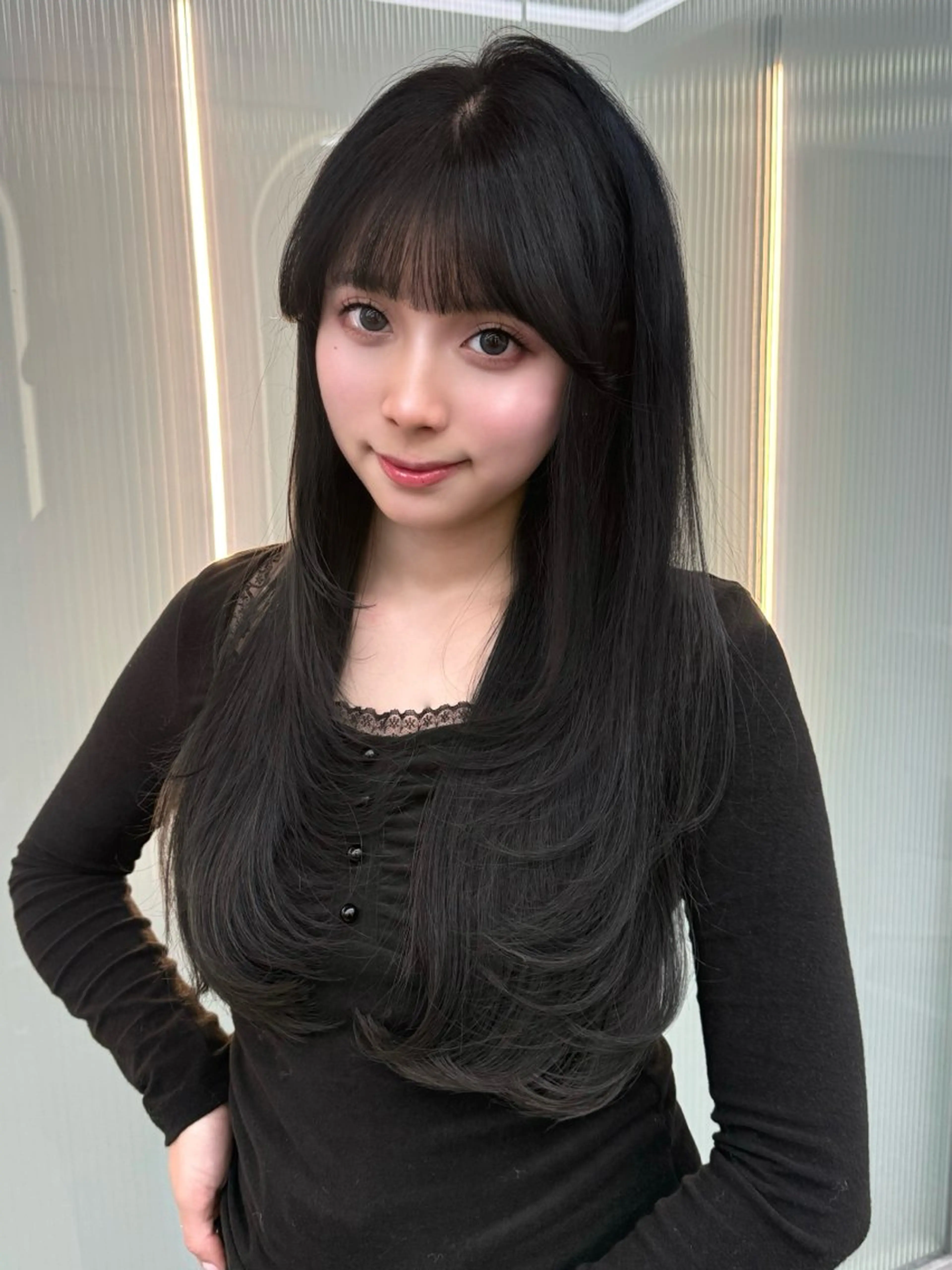 ロング 顔周りカット レイヤーカット 豊嶋 未来のヘアスタイル